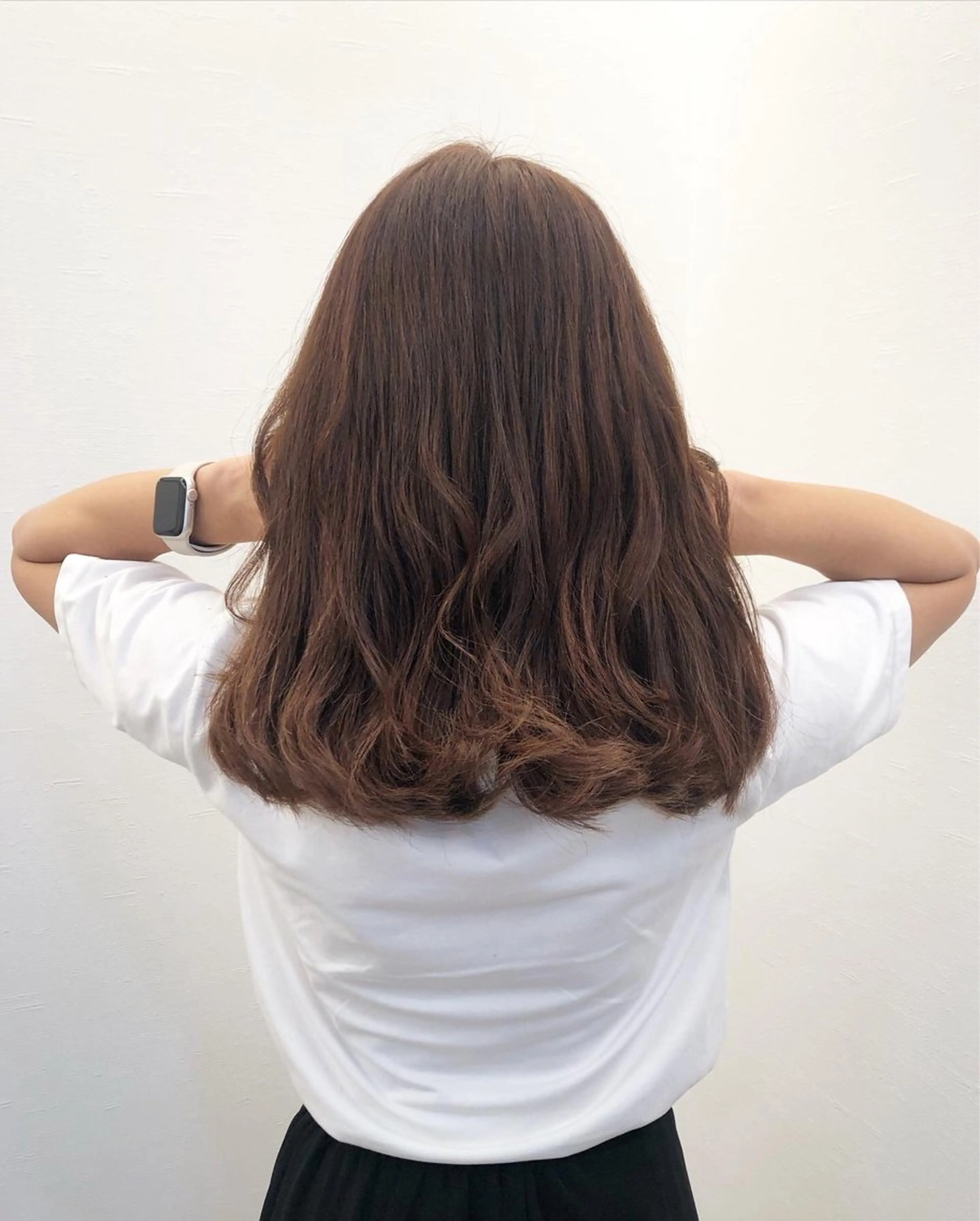 カラー Ruang所属・ツノガイ エリのヘアスタイル