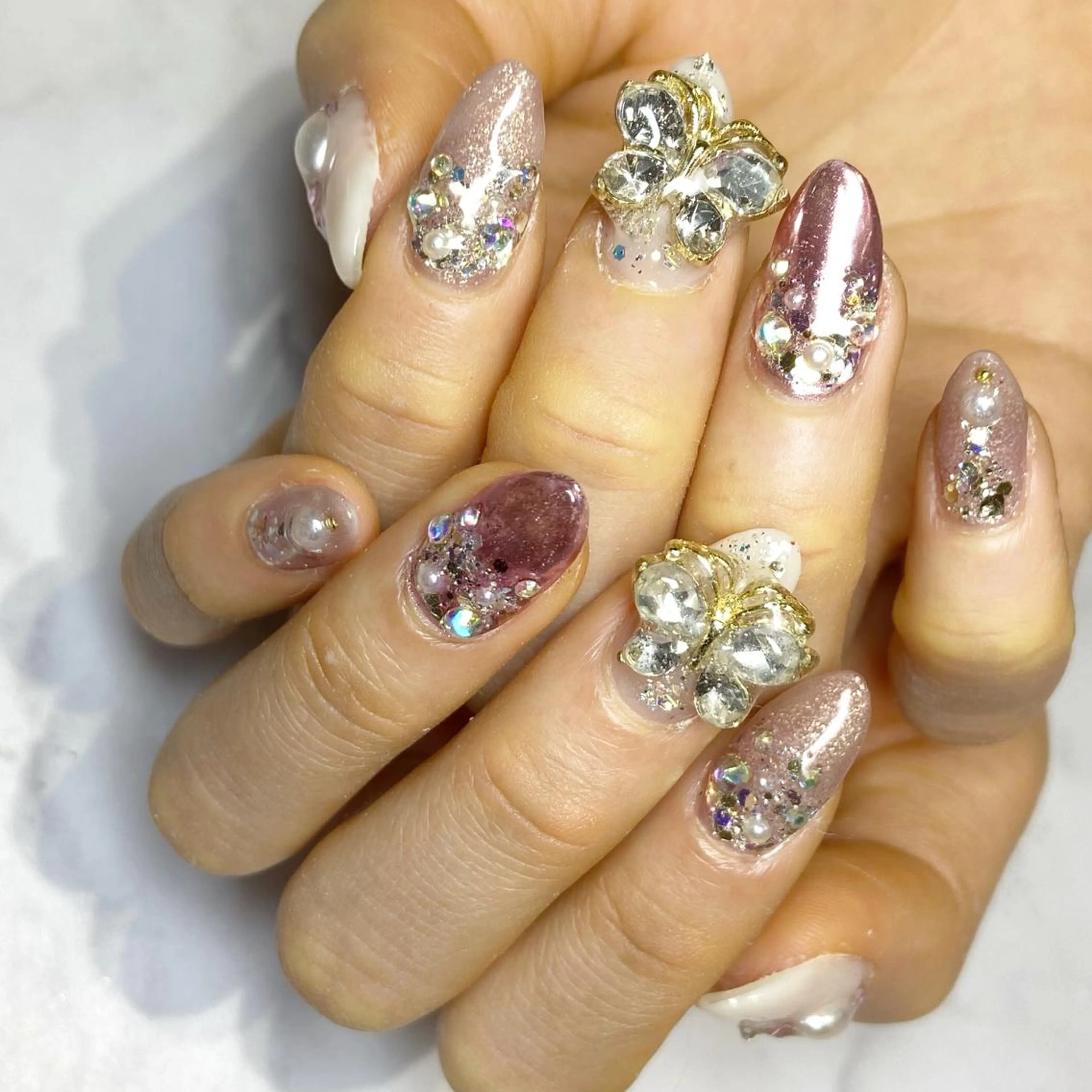 ネイル ジェルネイル 持ち込み ハンドネイル YUN 💅のネイルデザイン