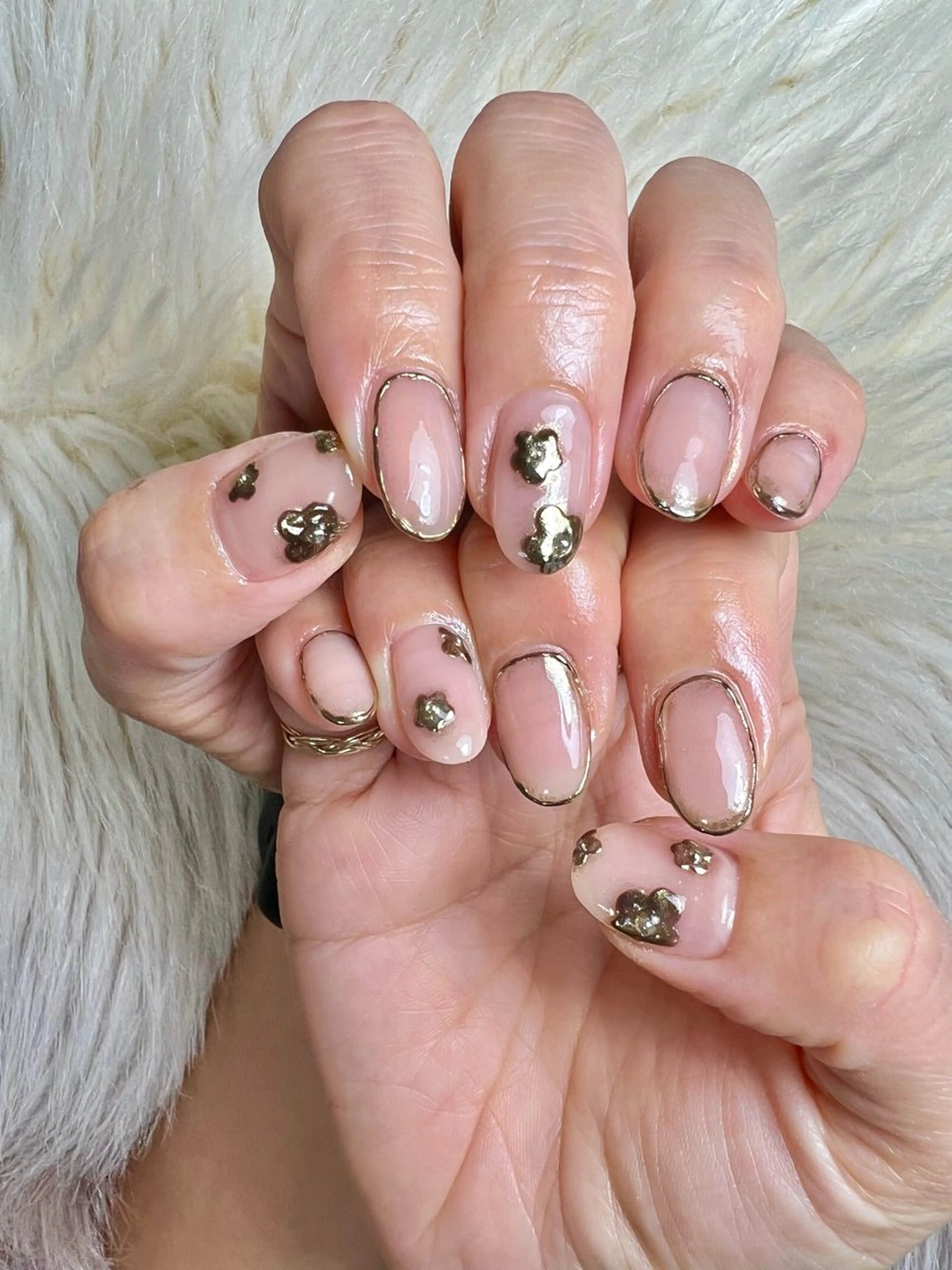 ネイル アートネイル ジェルネイル ゴールド ミラーネイル 持ち込み flowers nailのネイルデザイン