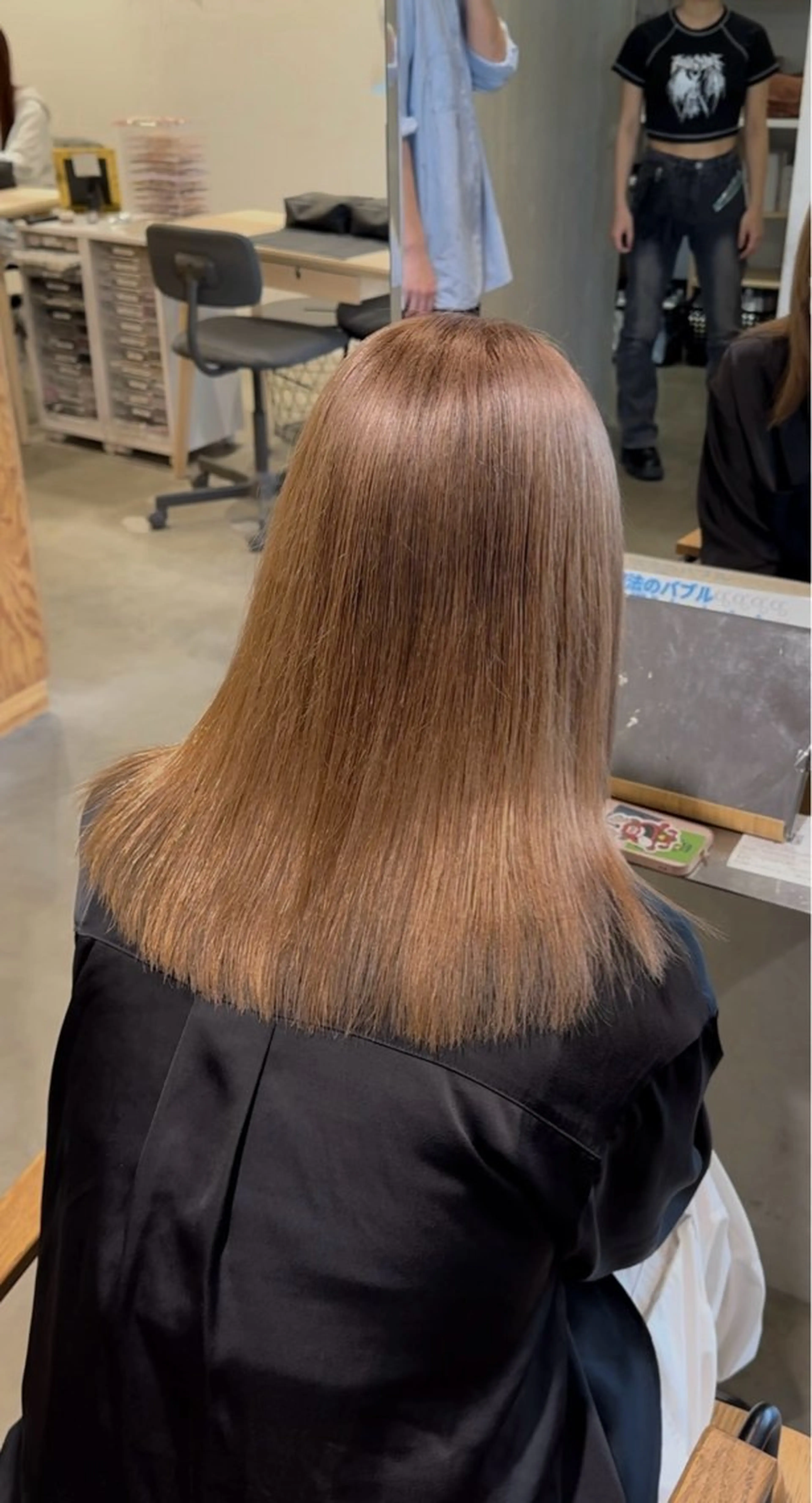 【デザインカラーも対応】1ブリーチ+保湿TRの写真