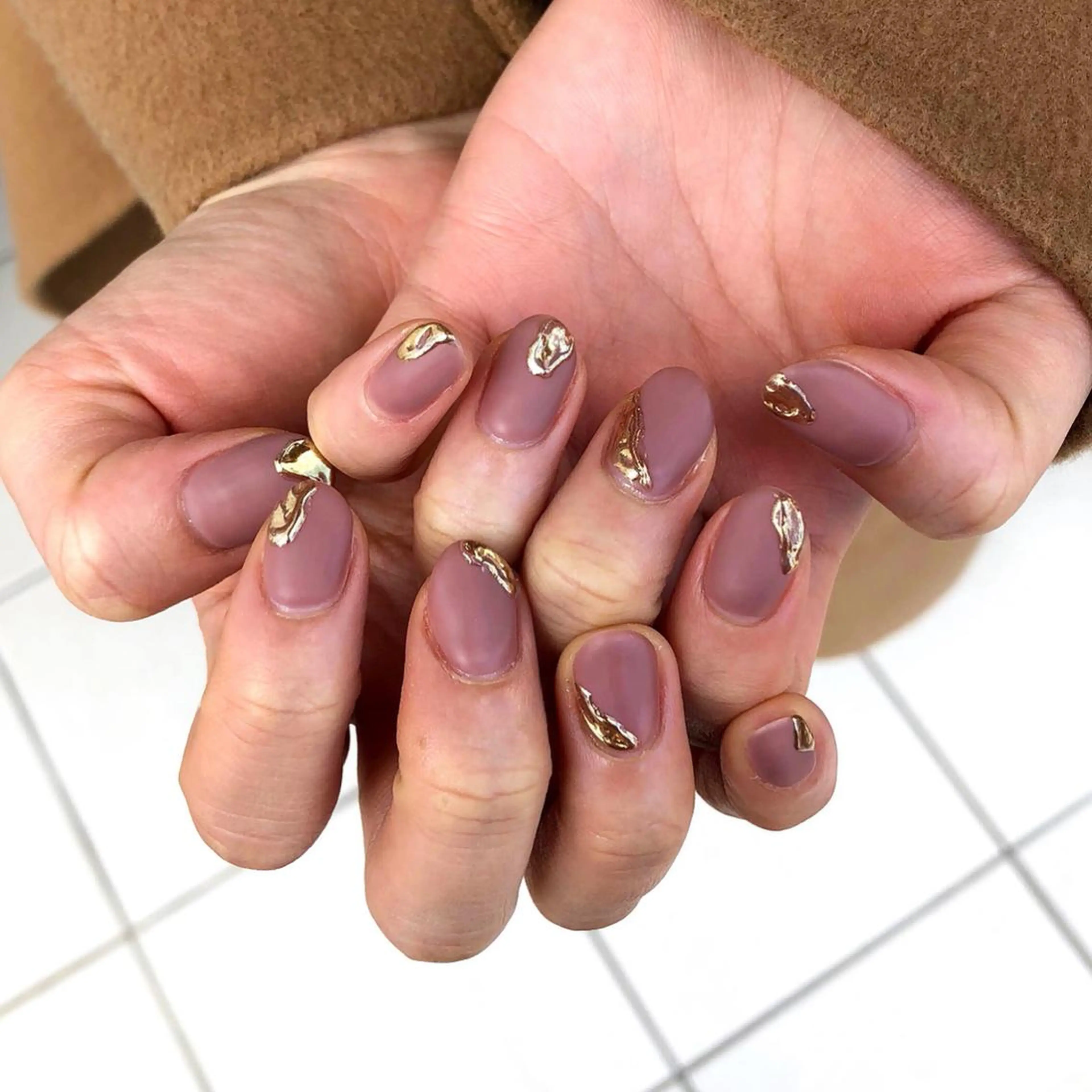 ネイル ハンドネイル émus nail Mamiのネイルデザイン