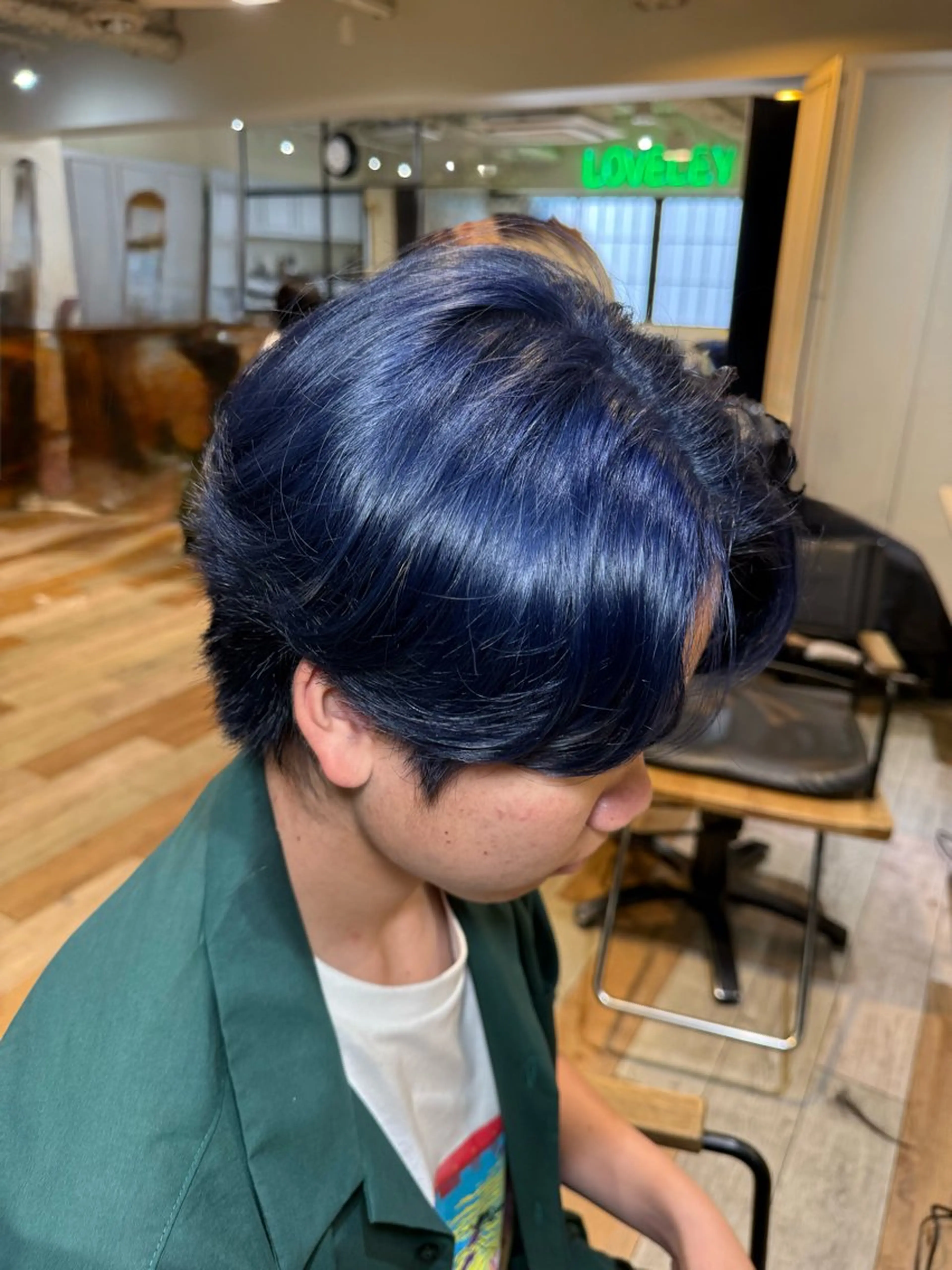 カラー ブルーカラー ネイビーカラー ヘアカラー メンズカット/パーマ 艶カラーTAIGA︎のヘアスタイル