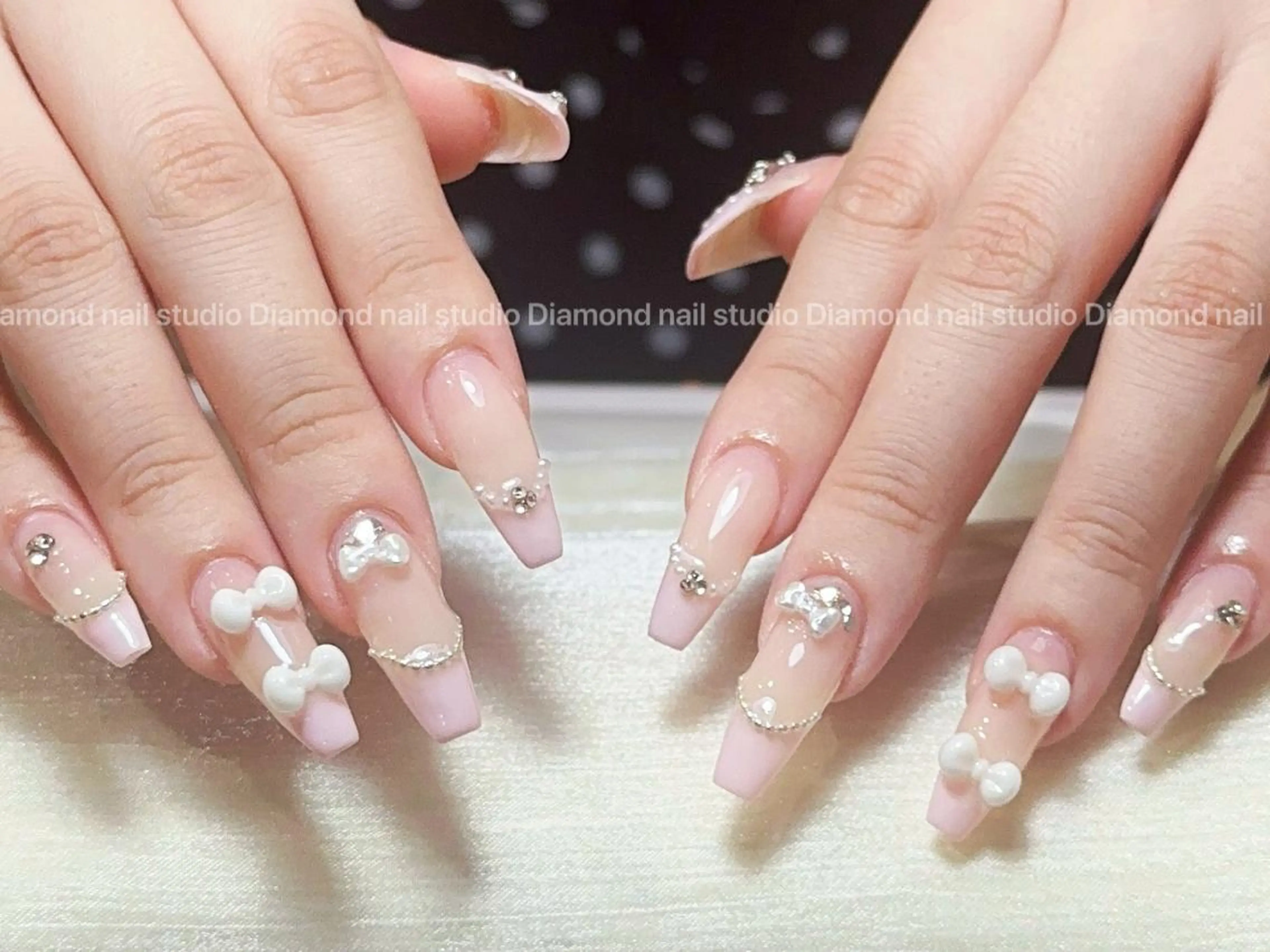 ネイル ハンドネイル HITOMI 💝のネイルデザイン