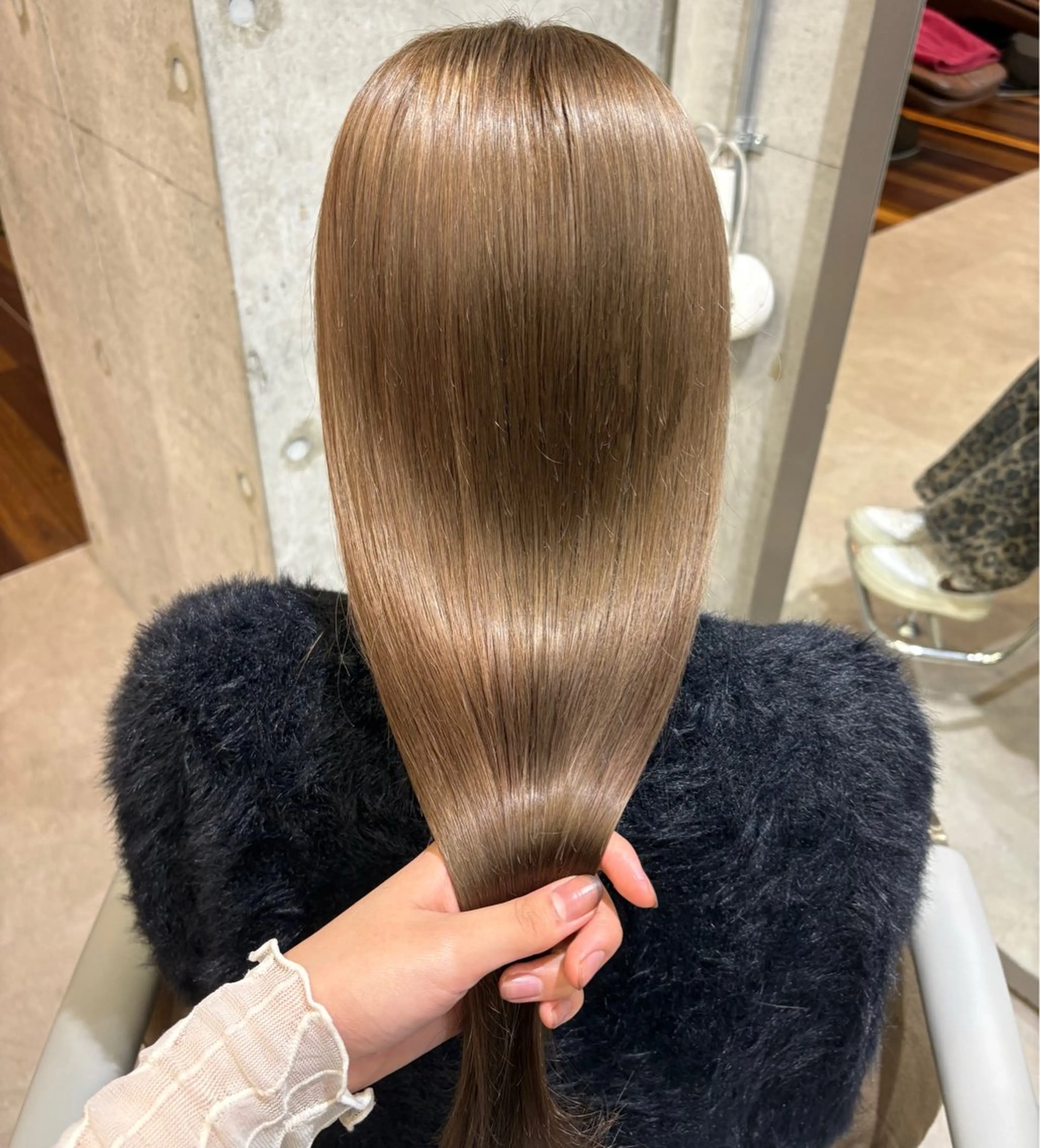 セミロング .AIRI🌼 暖色/ぱつっとぼぶのヘアスタイル