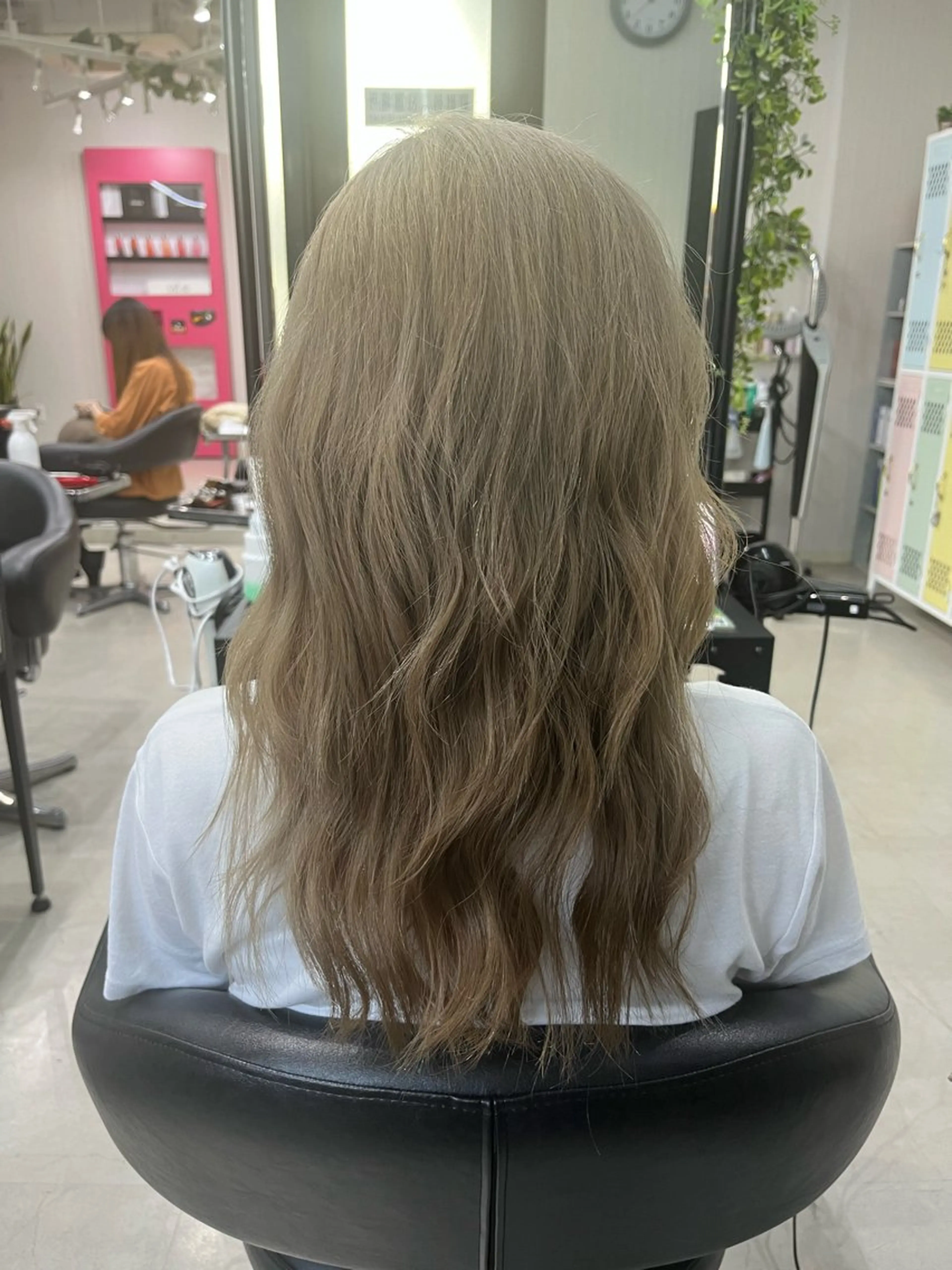 セミロング 🔥メンズ特化美容師 🔥MIYABIのヘアスタイル