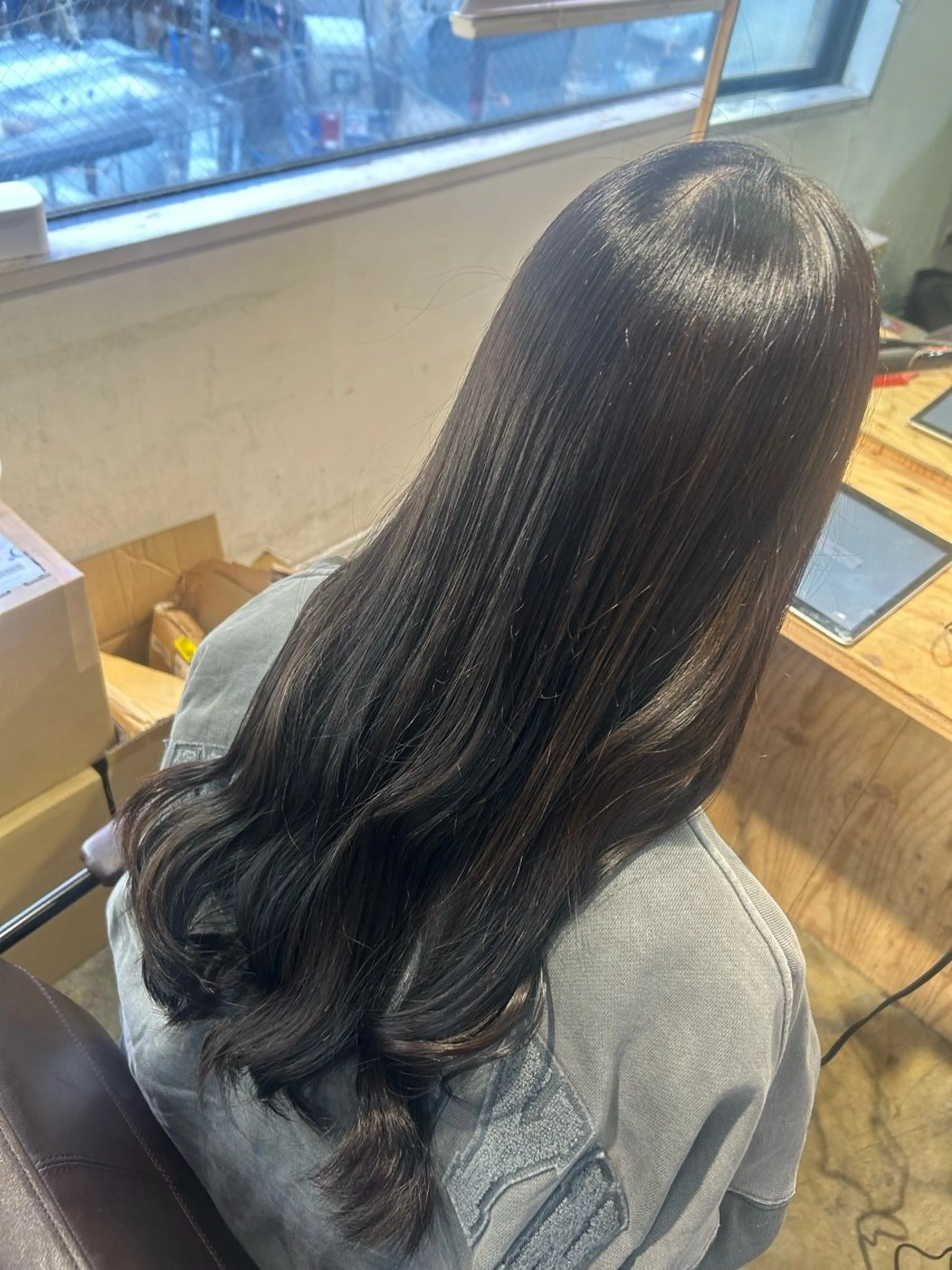 ロング ヘアカラー トリートメント オオニシ オト🐹のヘアスタイル