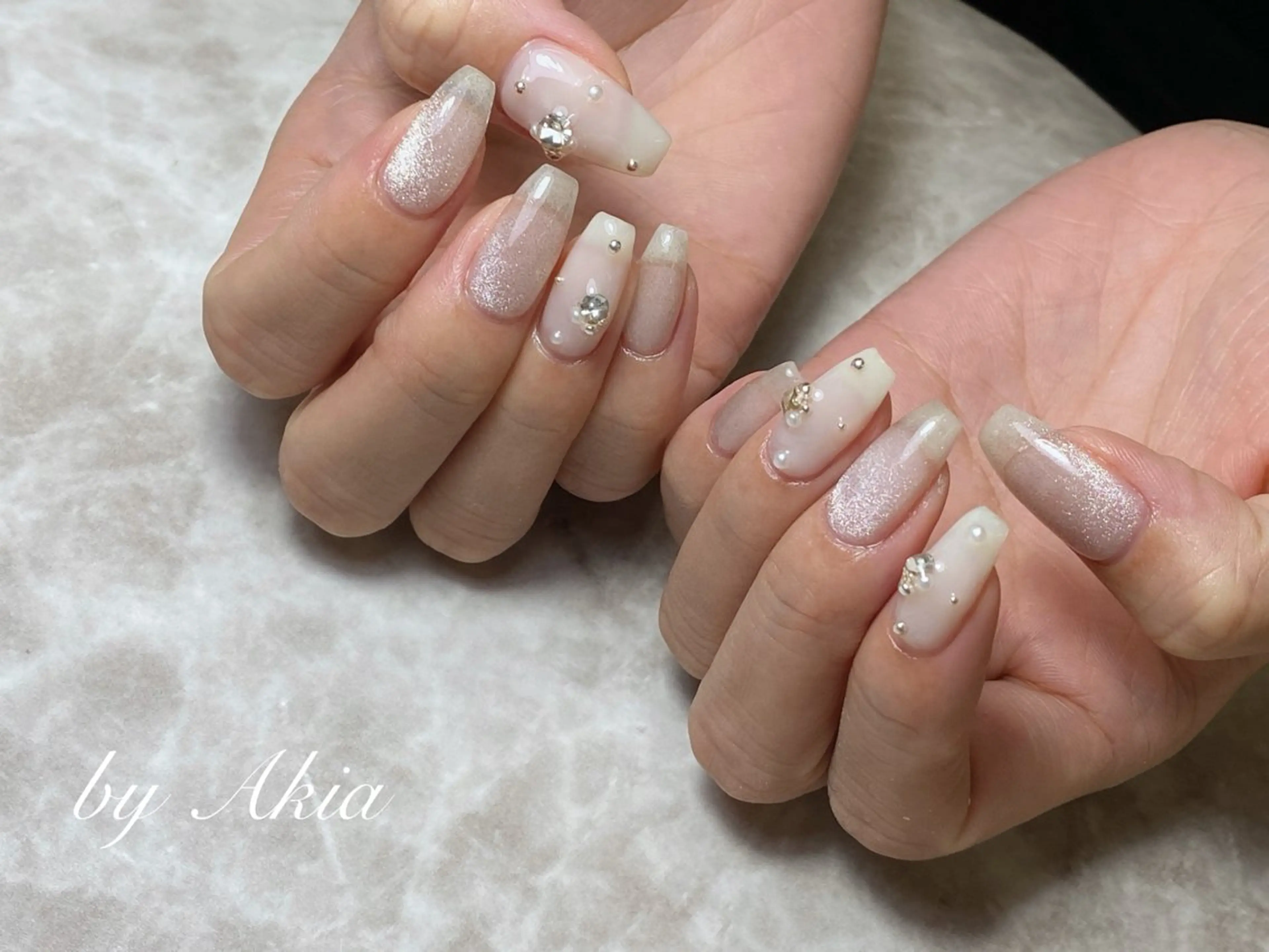 ネイル ハンドネイル ハンドケア 閨匠ビューティサロン 銀座店のネイルデザイン