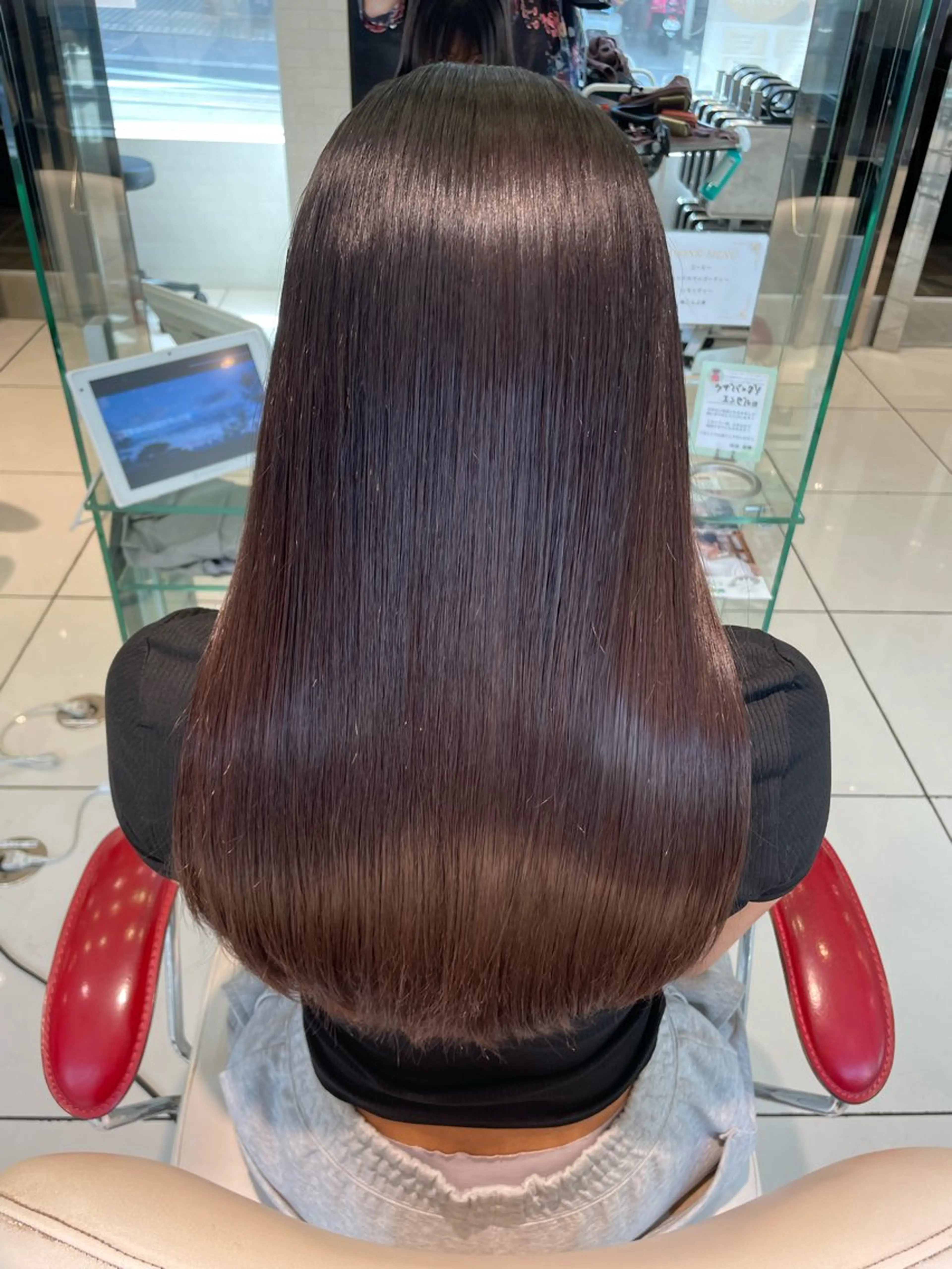 ミディアム 髪質改善 カット 縮毛矯正 トリートメント 💈髪質改善特化💈 岡田 侑輝のヘアスタイル