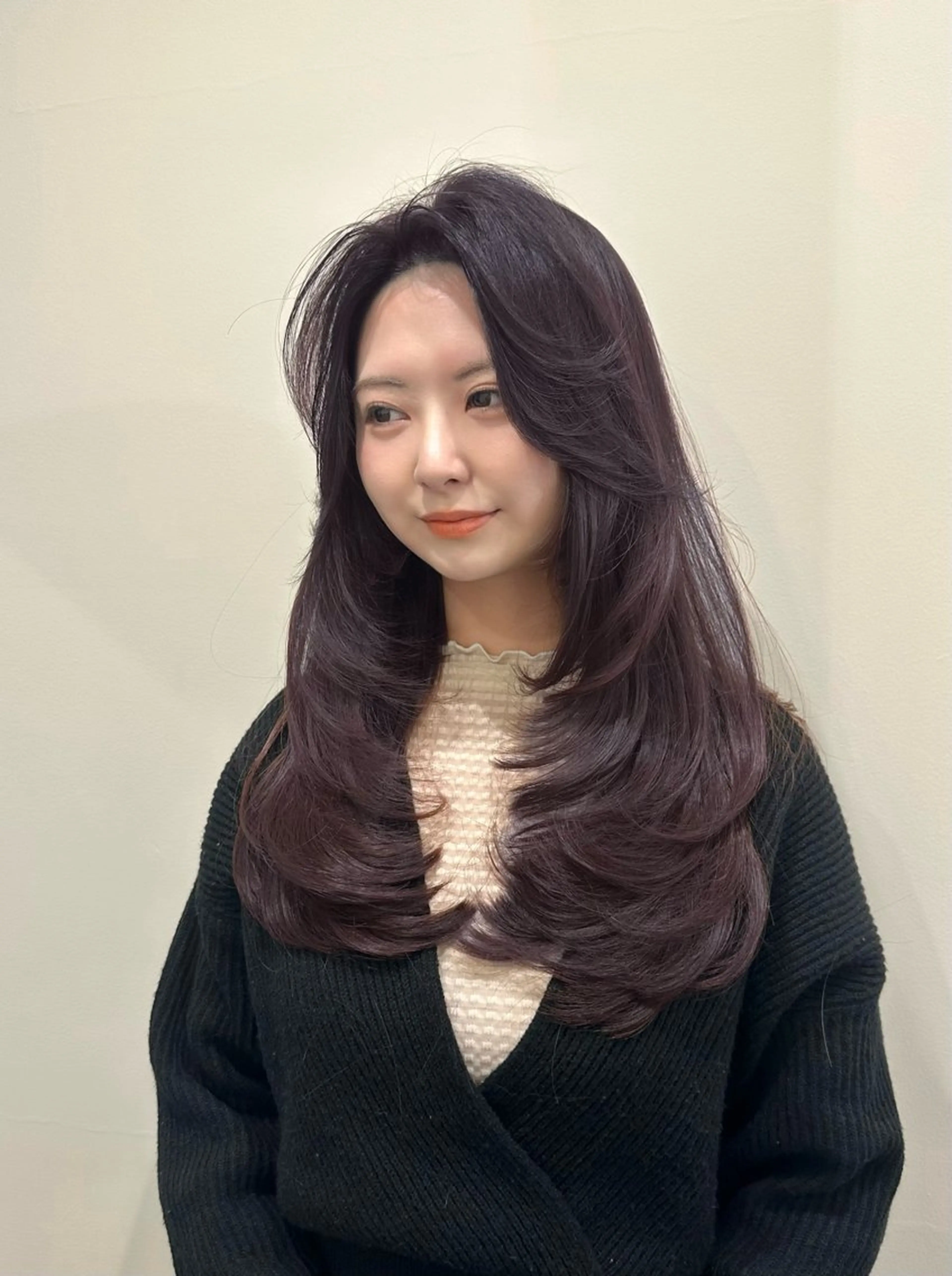 セミロング カット ヘアカラー トリートメント 🌹ハッシュカット、 レイヤー韓国ヘア🌹のヘアスタイル