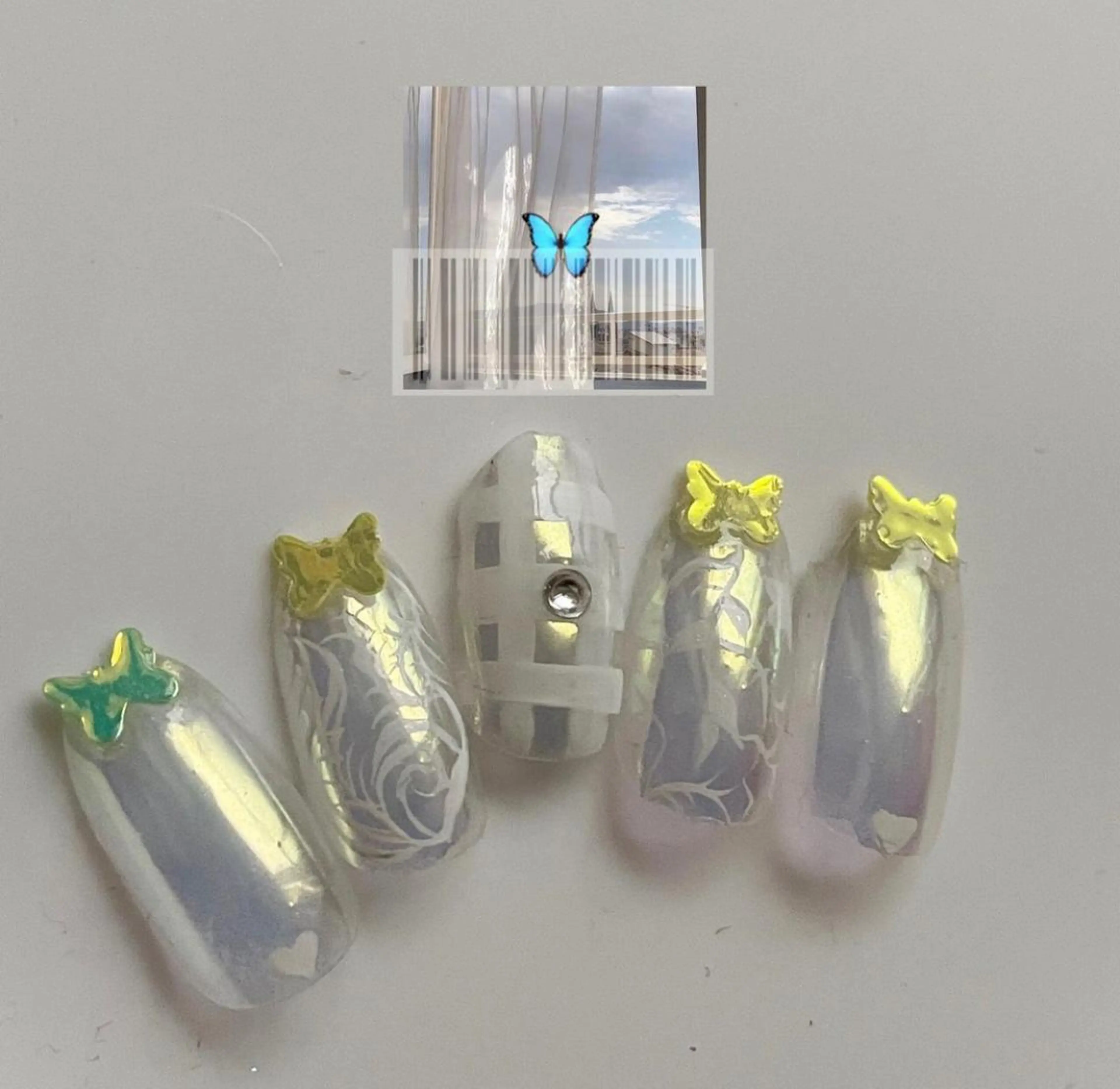 ネイル 栗田 ゆう子のネイルデザイン