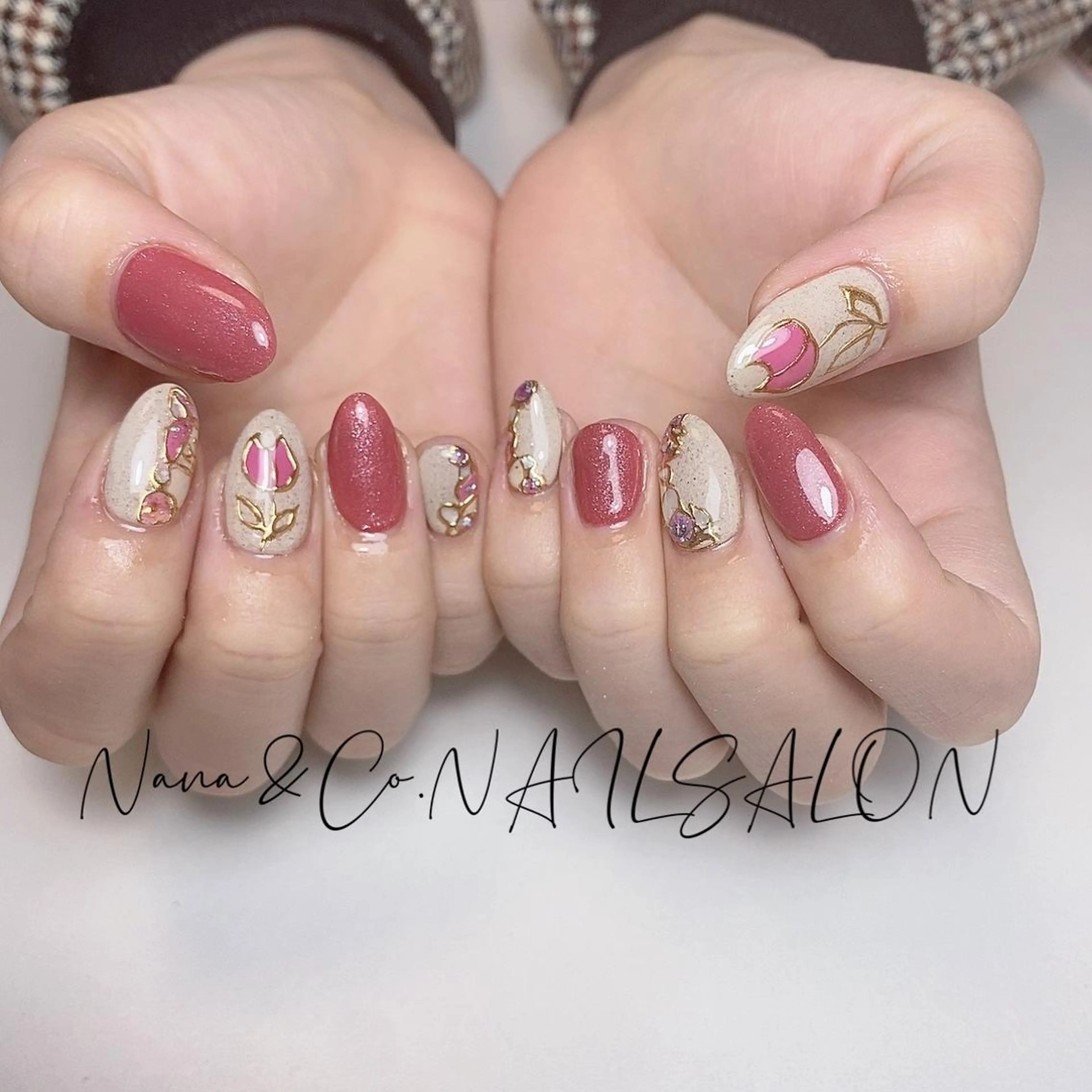 カラー ネイル シンプルネイル NANAKO 🌼のネイルデザイン