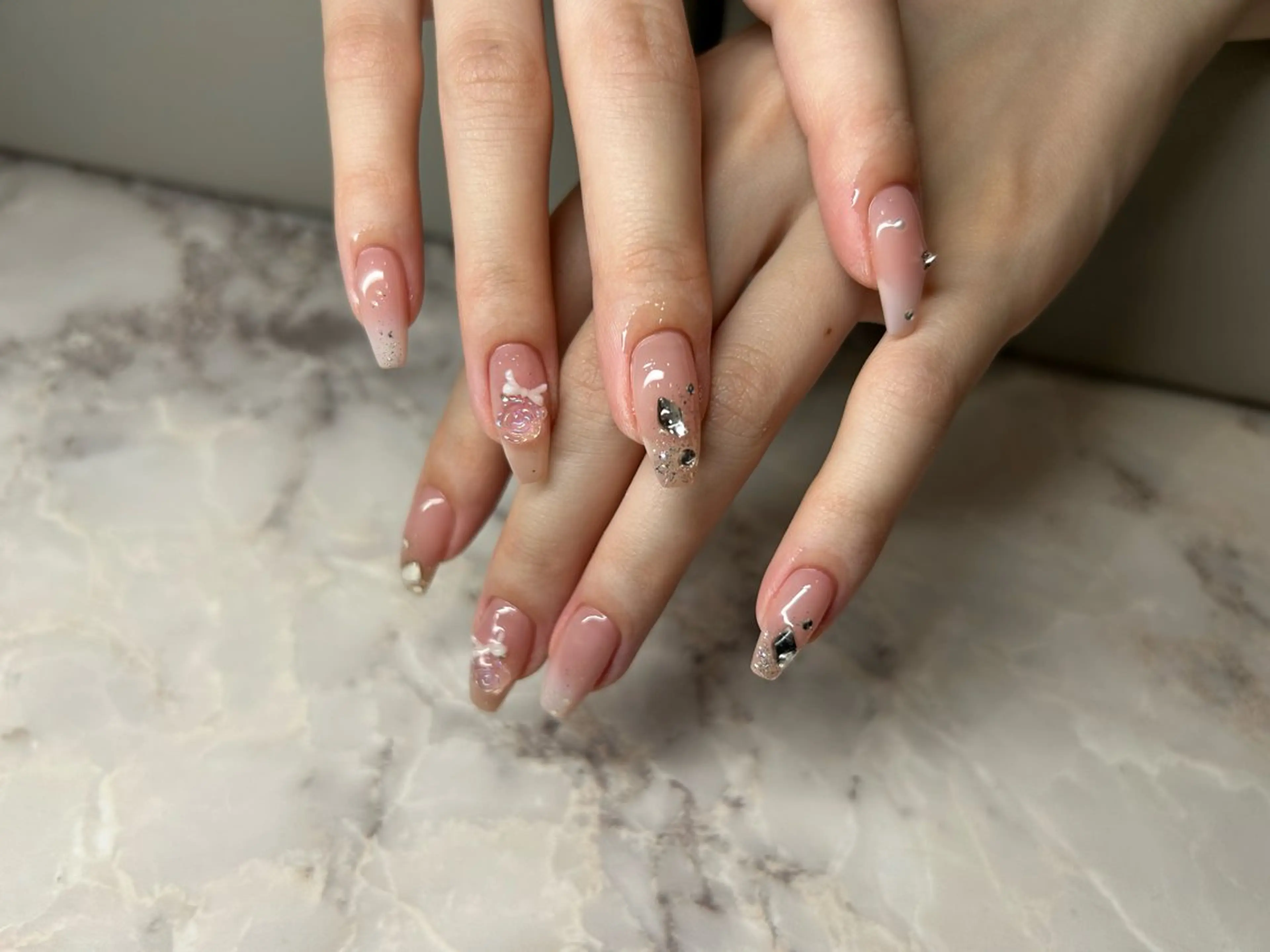 ネイル ハンドネイル nailist marinのネイルデザイン