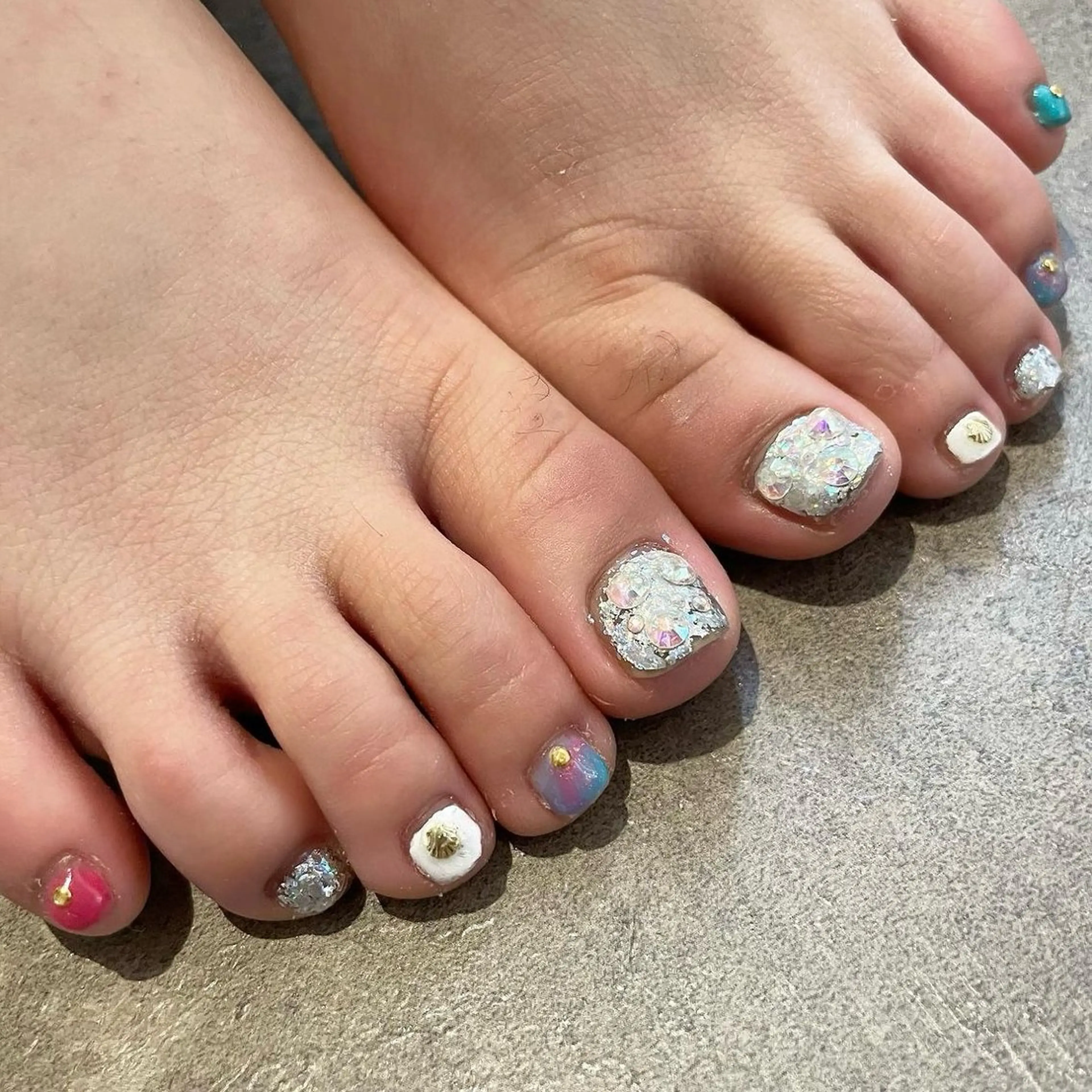 ネイル casita（カシータ）所属・thrush nailsのネイルデザイン