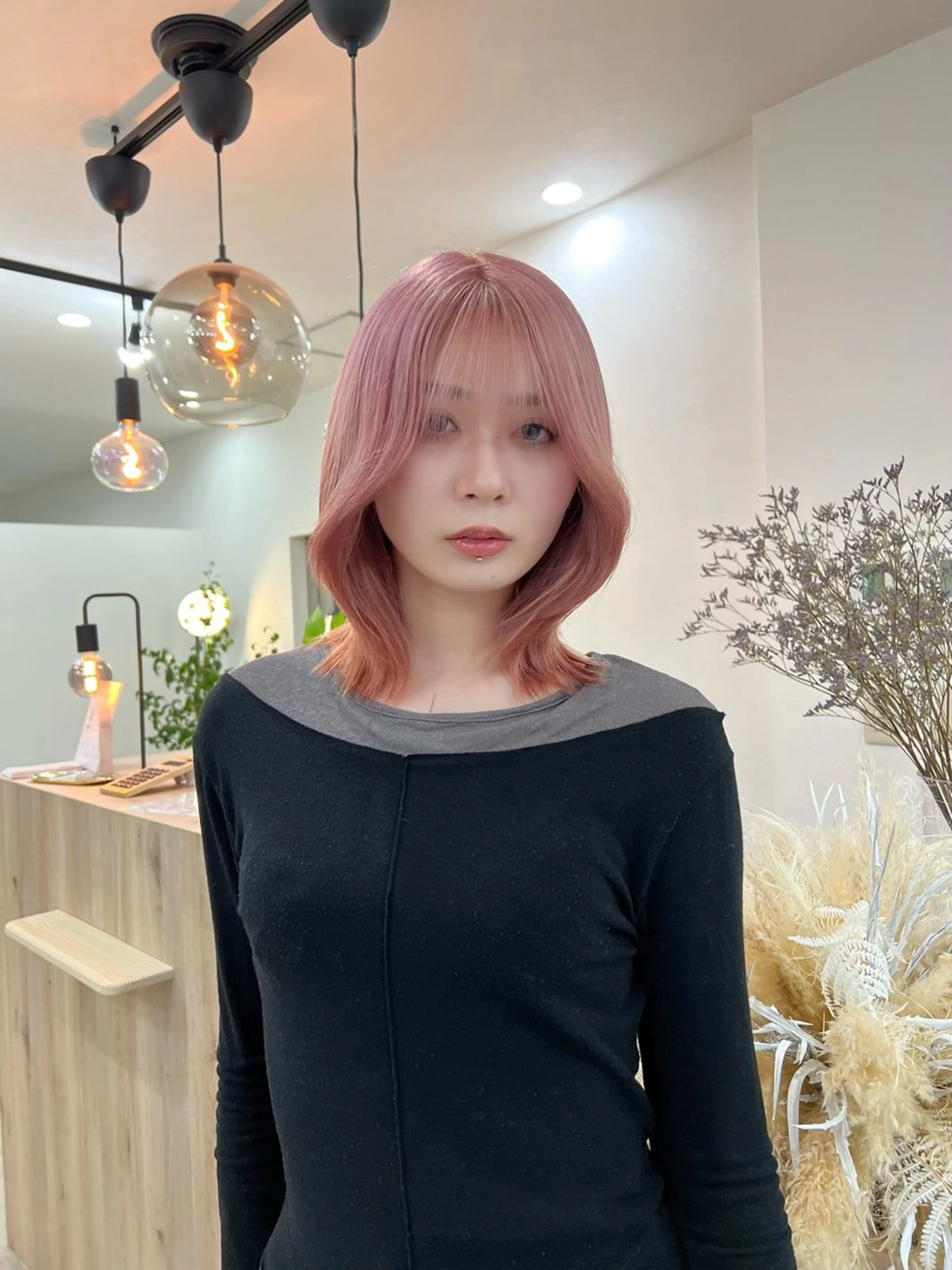 ミディアム ヘアカラー TOKI mahoのヘアスタイル
