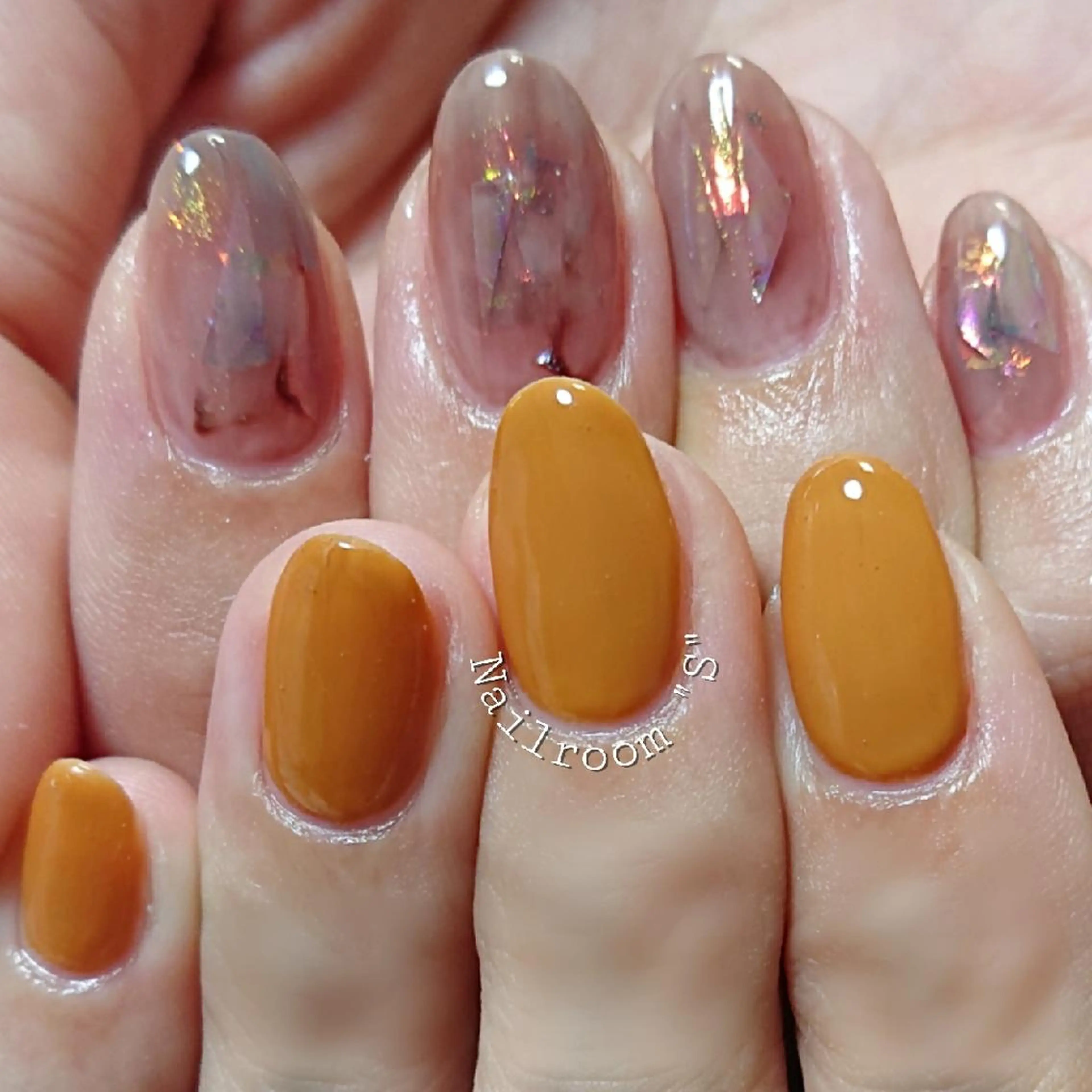 ネイル オーロラネイル 大理石ネイル(マーブル) ワンカラーネイル Nail room  "S"  SAKAIのネイルデザイン