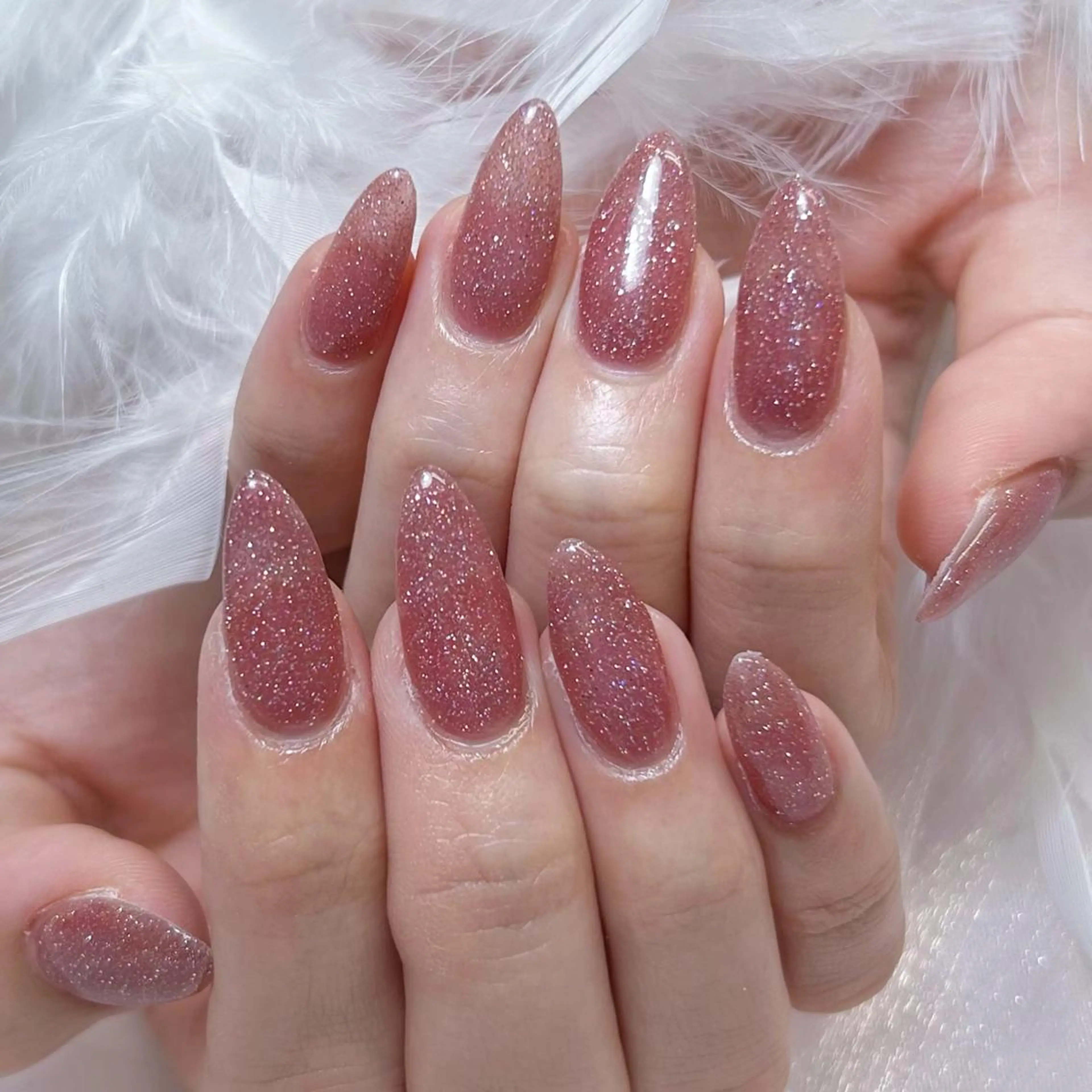 ネイル アートネイル オーロラネイル ガーリー キラキラネイル 韓国ネイル ハンドネイル DIAMOND 💅のネイルデザイン