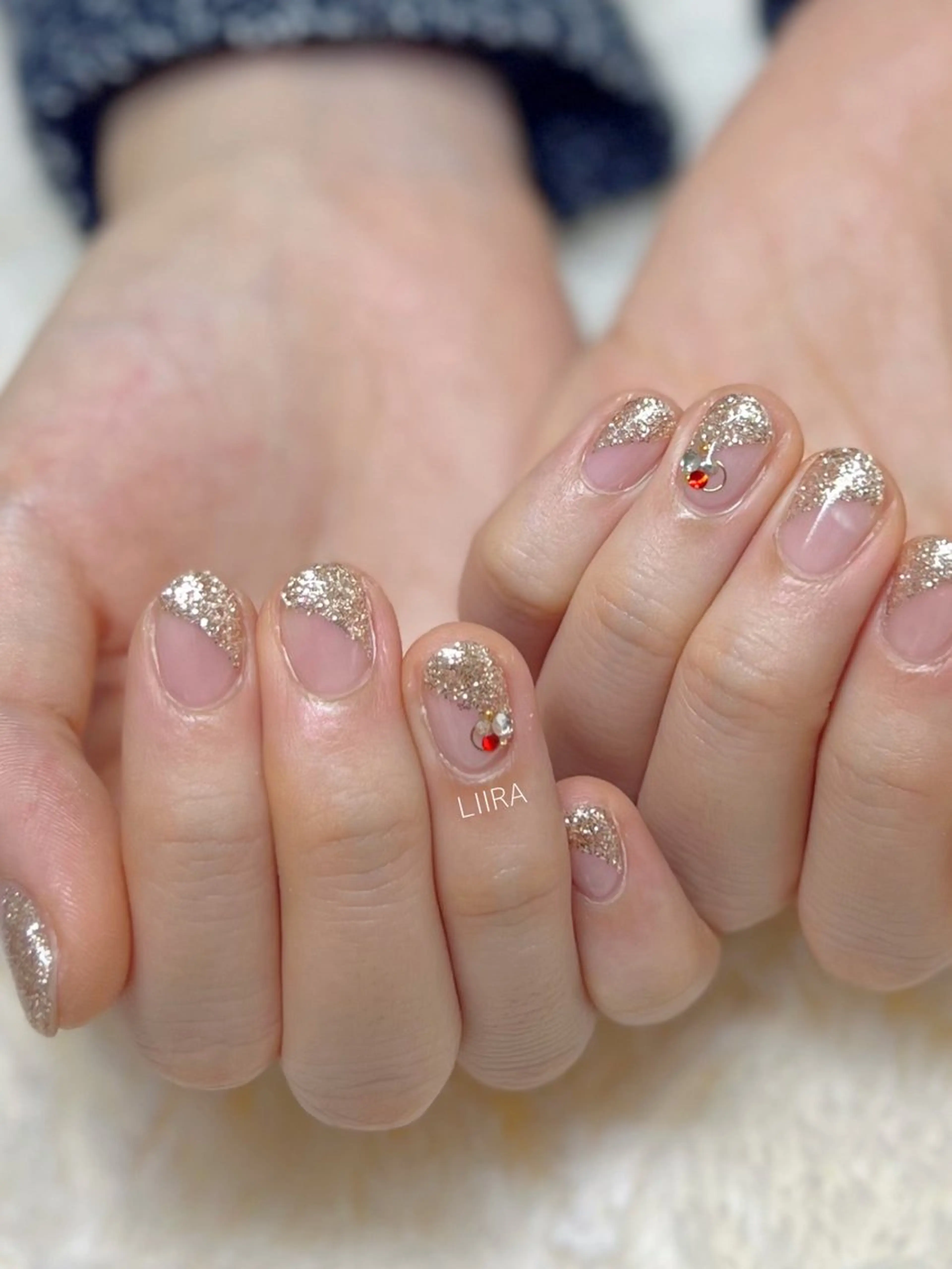 ネイル フレンチネイル ラメ(グリッター) ストーンネイル LIIRA(西船)/ やまださおりのネイルデザイン