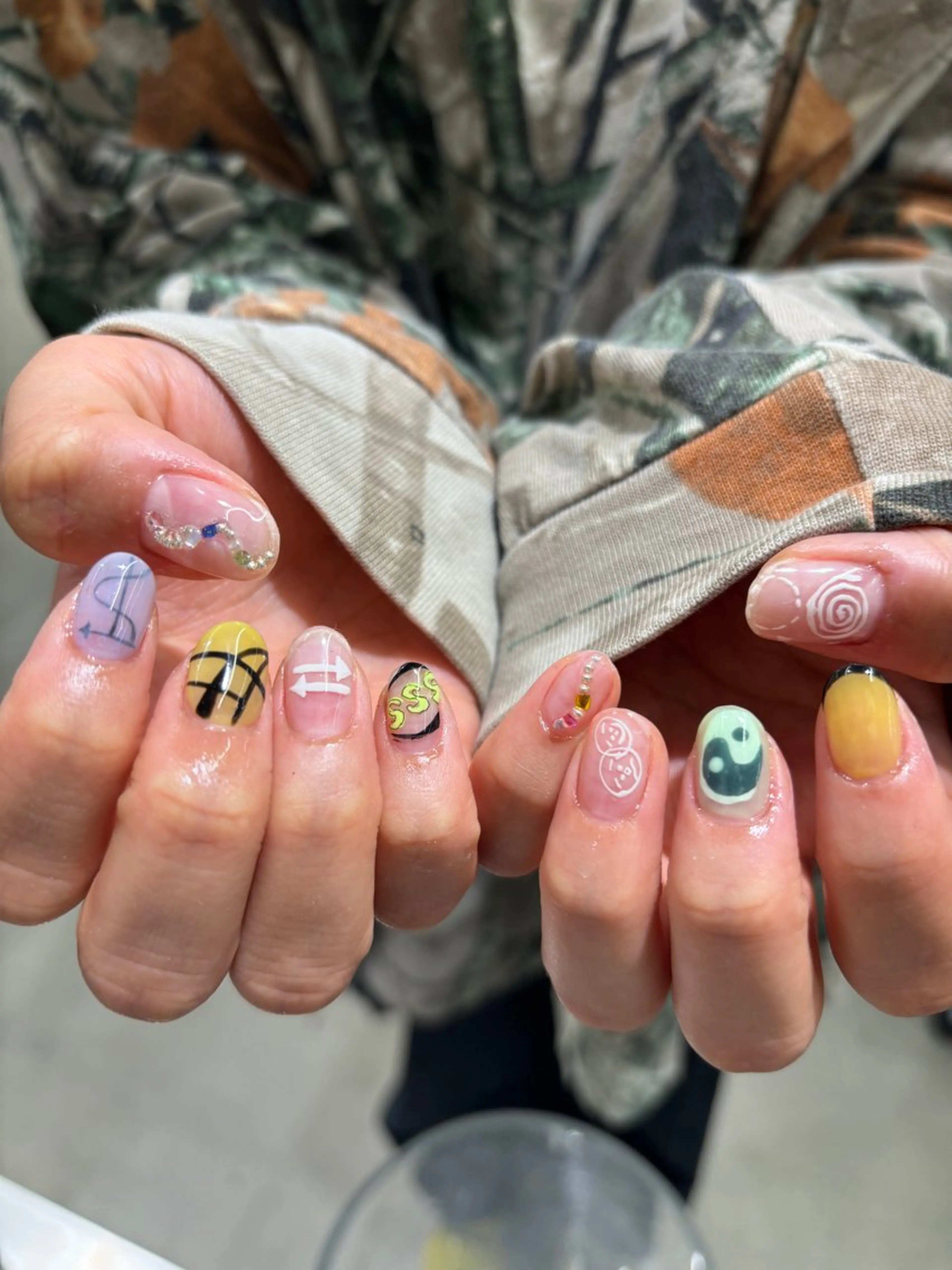 ネイル ハンドネイル sister  mohawk所属・chika ／ nailのネイルデザイン