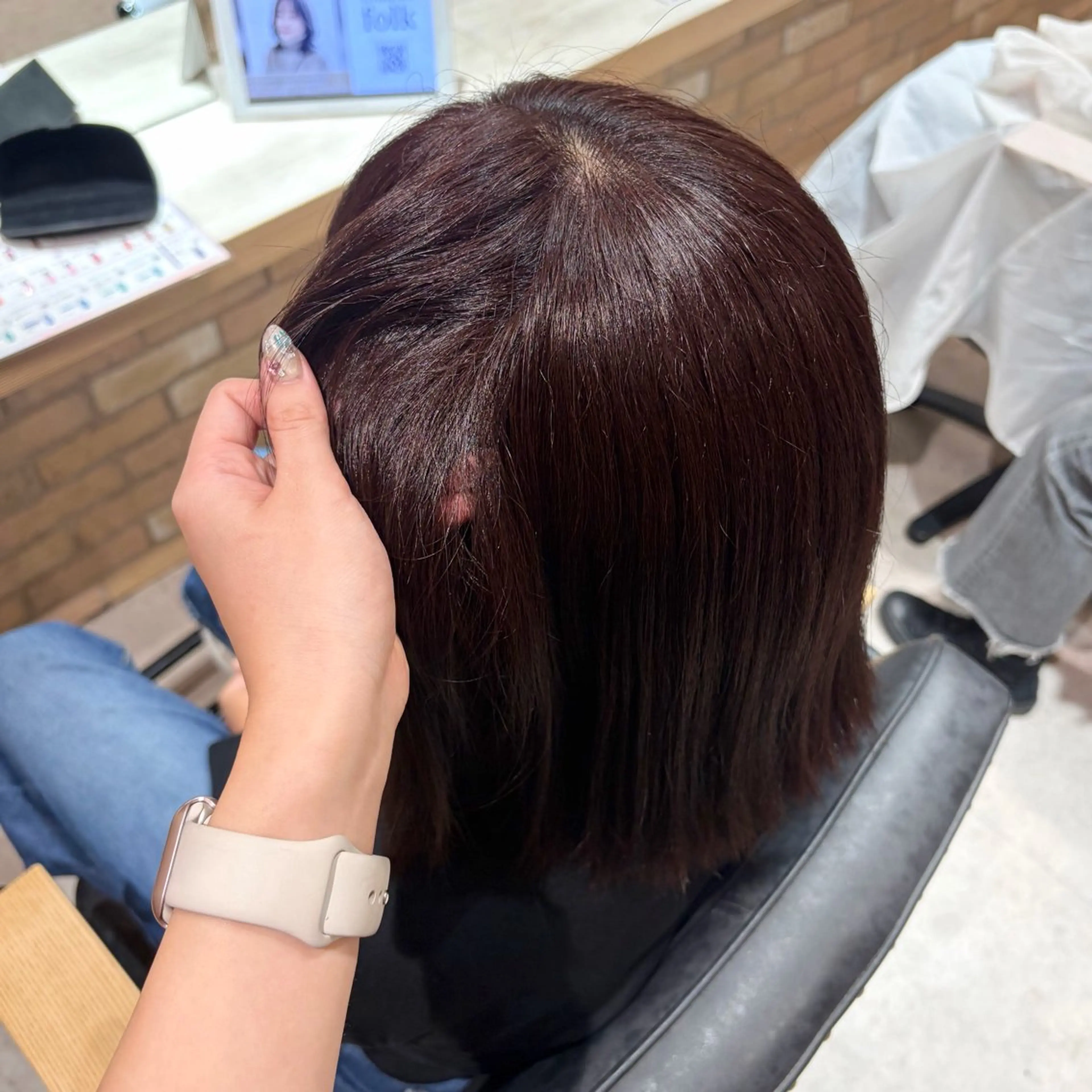 ミディアム カラー ヘアカラー カラー/手書きネイル COCORO 🎀のネイルデザイン