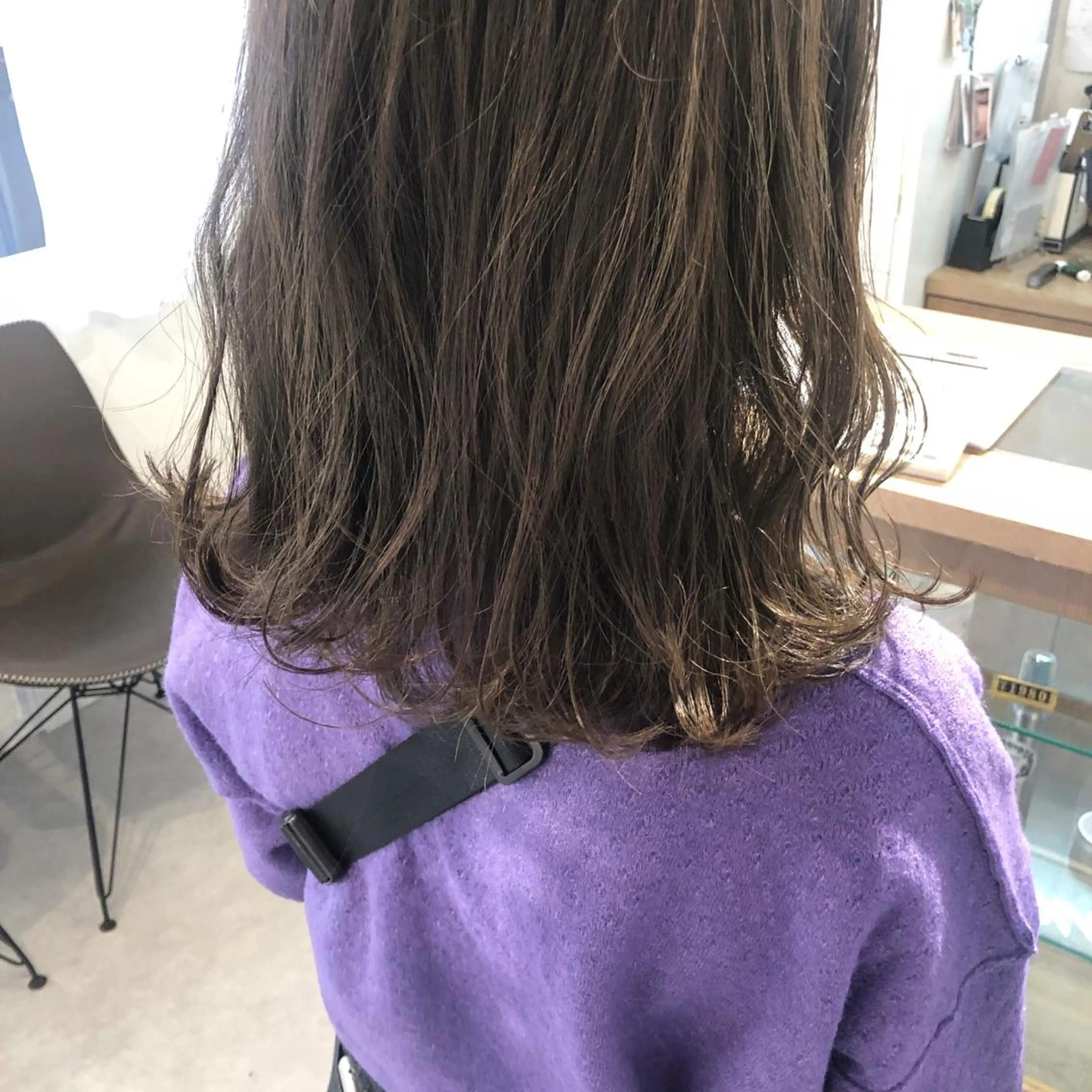 ミディアム カラー joli【ジョリ】所属・mayu ☺︎のヘアスタイル