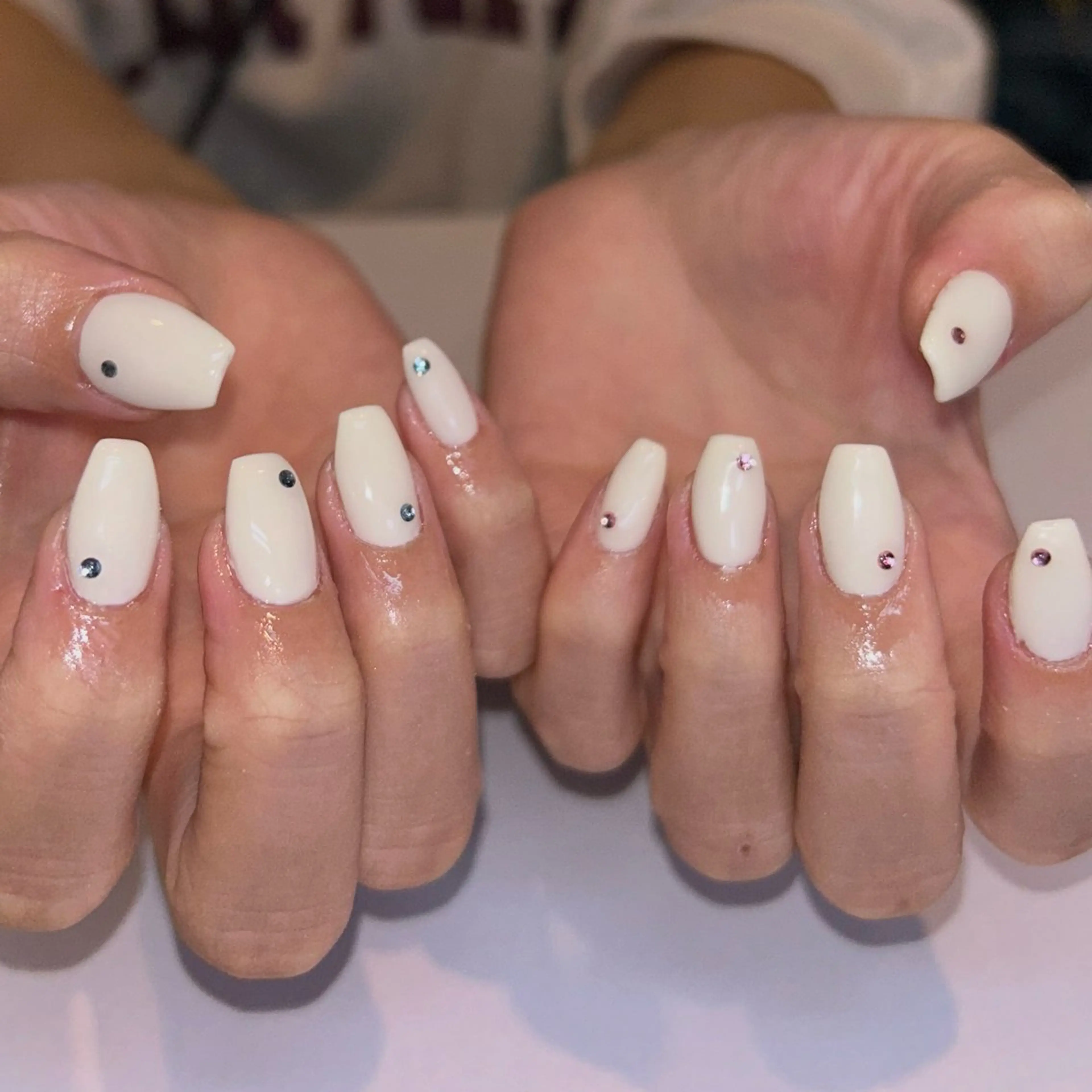 ネイル ストーンネイル Zen Neo 🪸YUKINE🪸のネイルデザイン