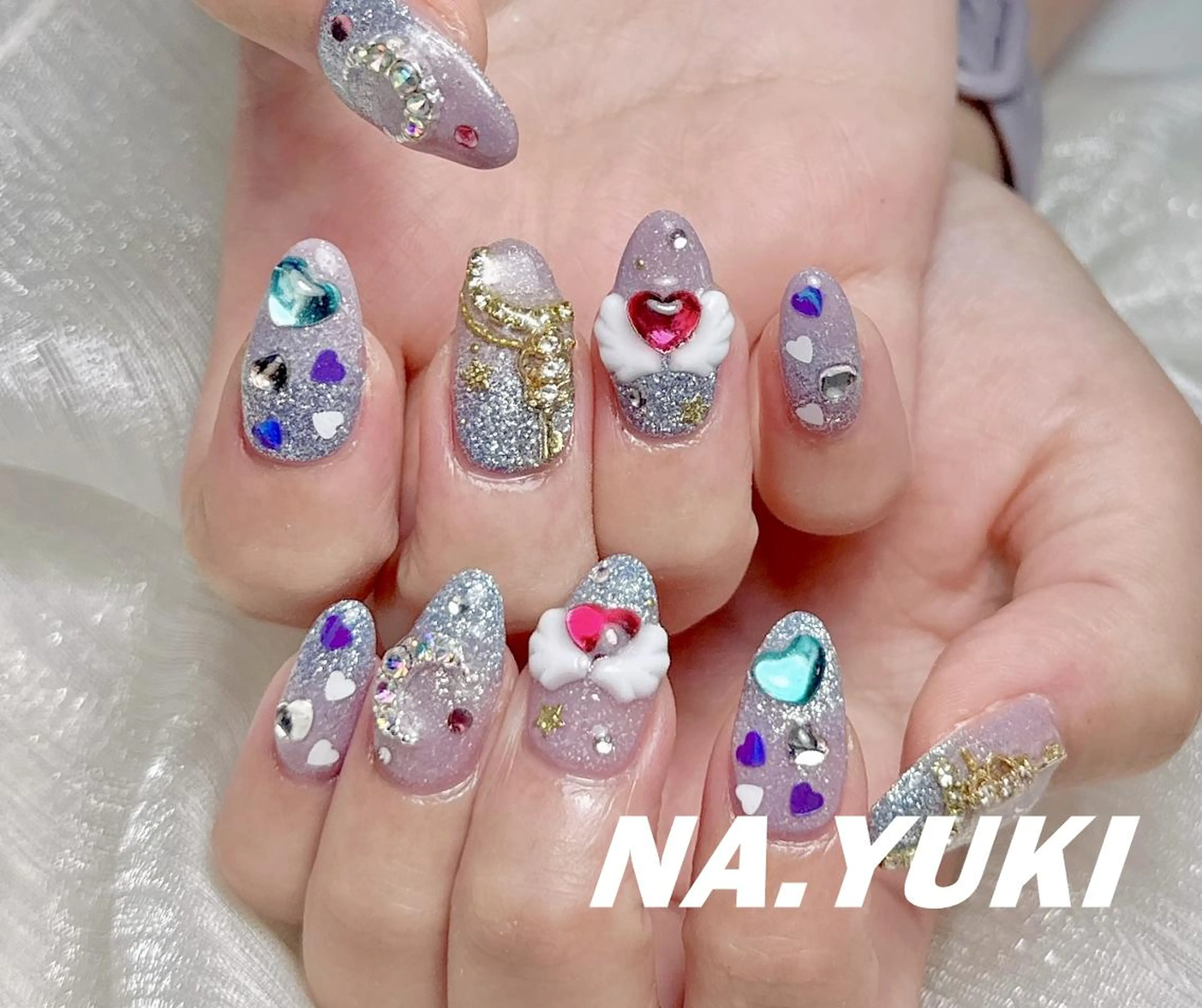 ネイル ハンドネイル ハンドケア 🌷 Mooning 🌷のネイルデザイン