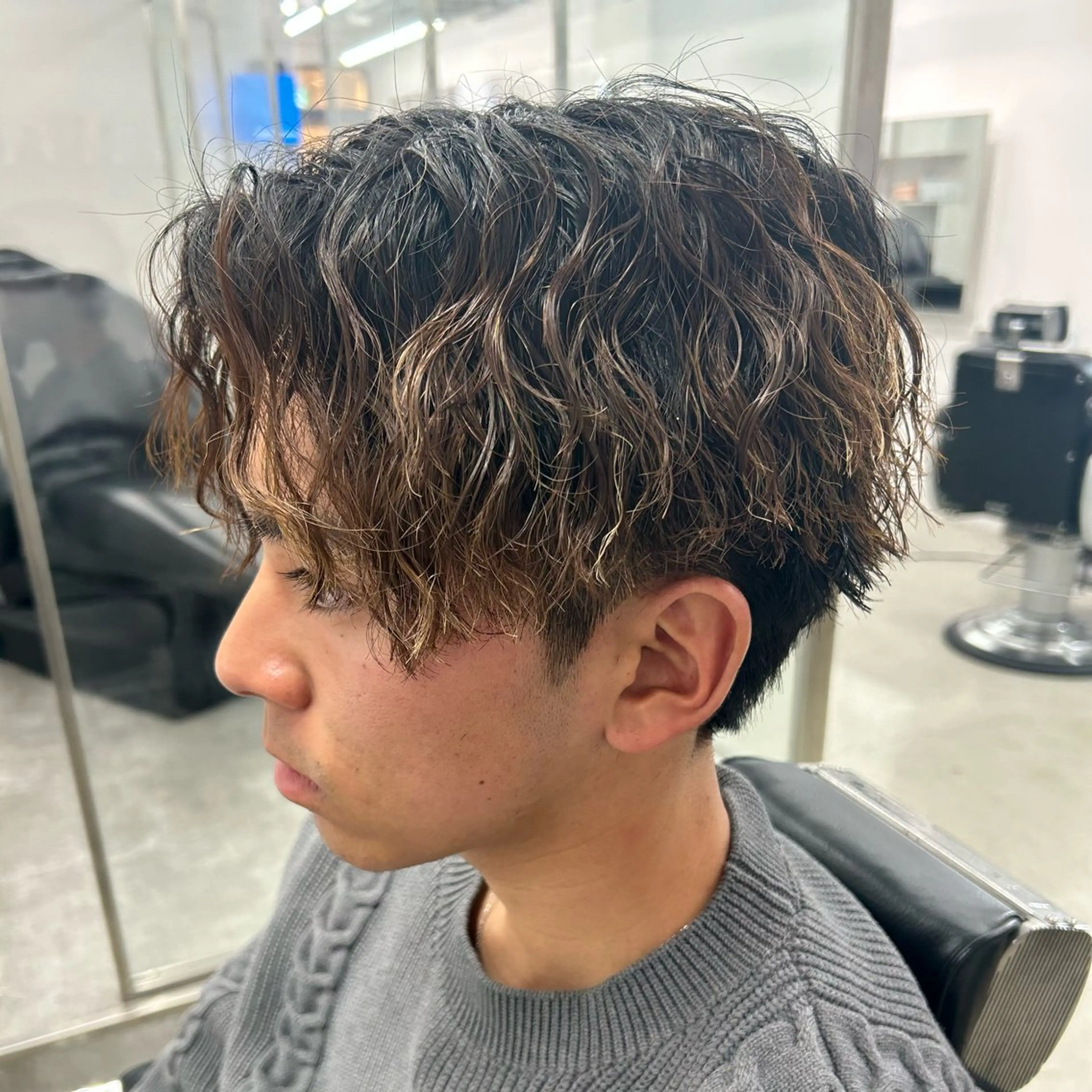 パーマ メンズ カット パーマ 安達 脩人のヘアスタイル