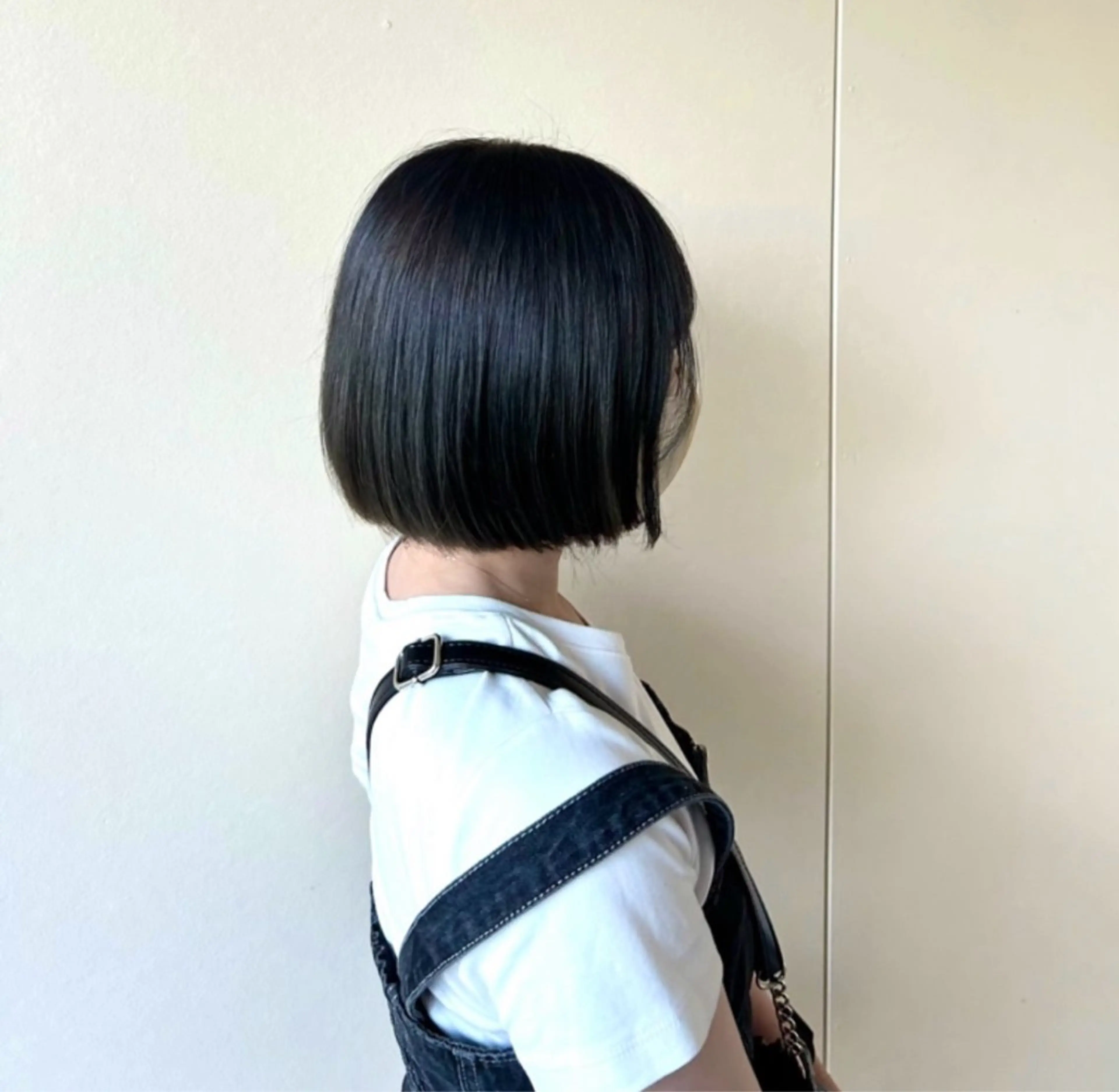 ショート カラー グレージュ オリーブグレージュ オリーブグレー カシェリタ🌛 ハルナのヘアスタイル