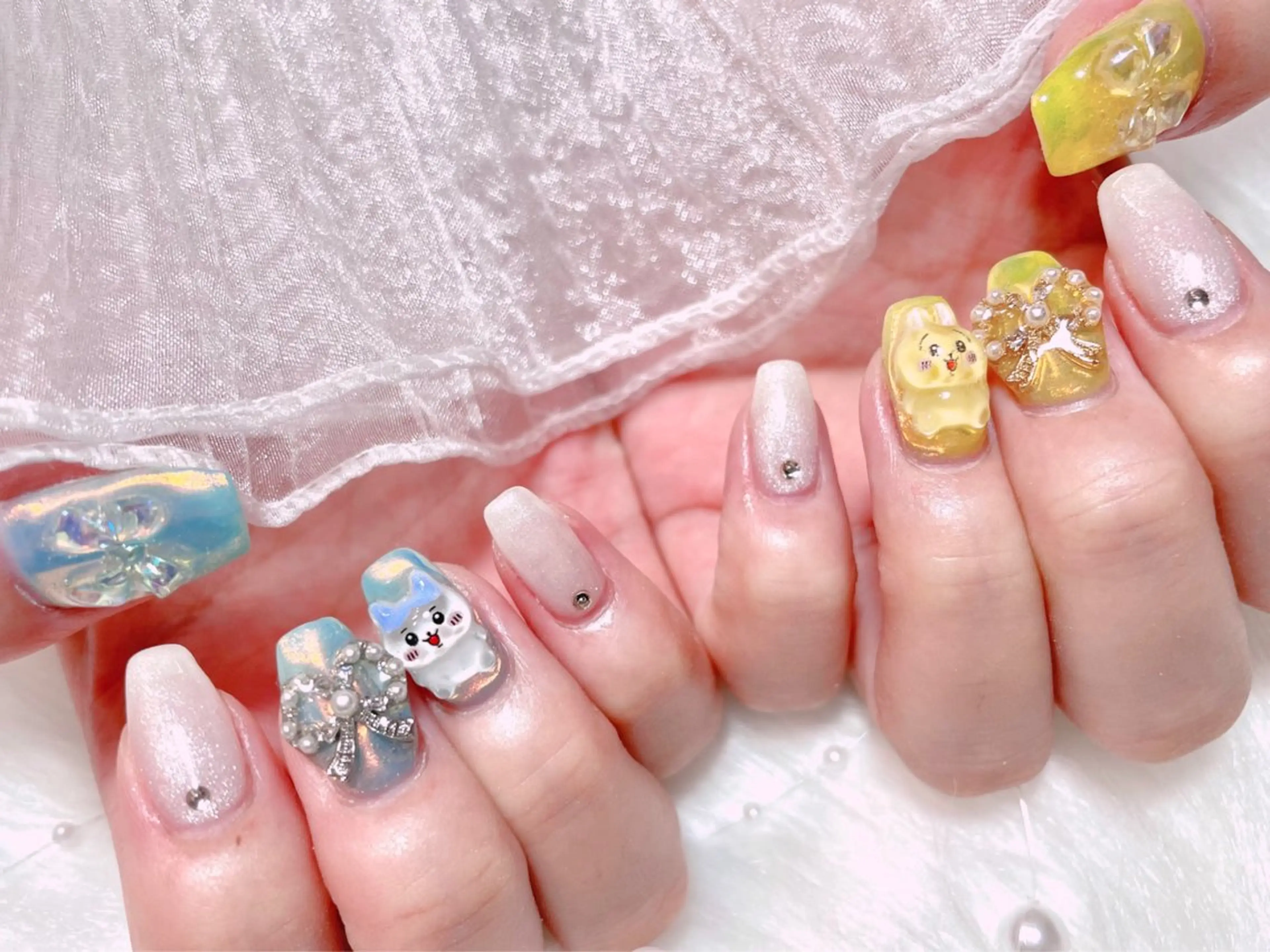 ネイル オーロラネイル ハンドネイル ゆりか ジョアアンジェ福島のネイルデザイン