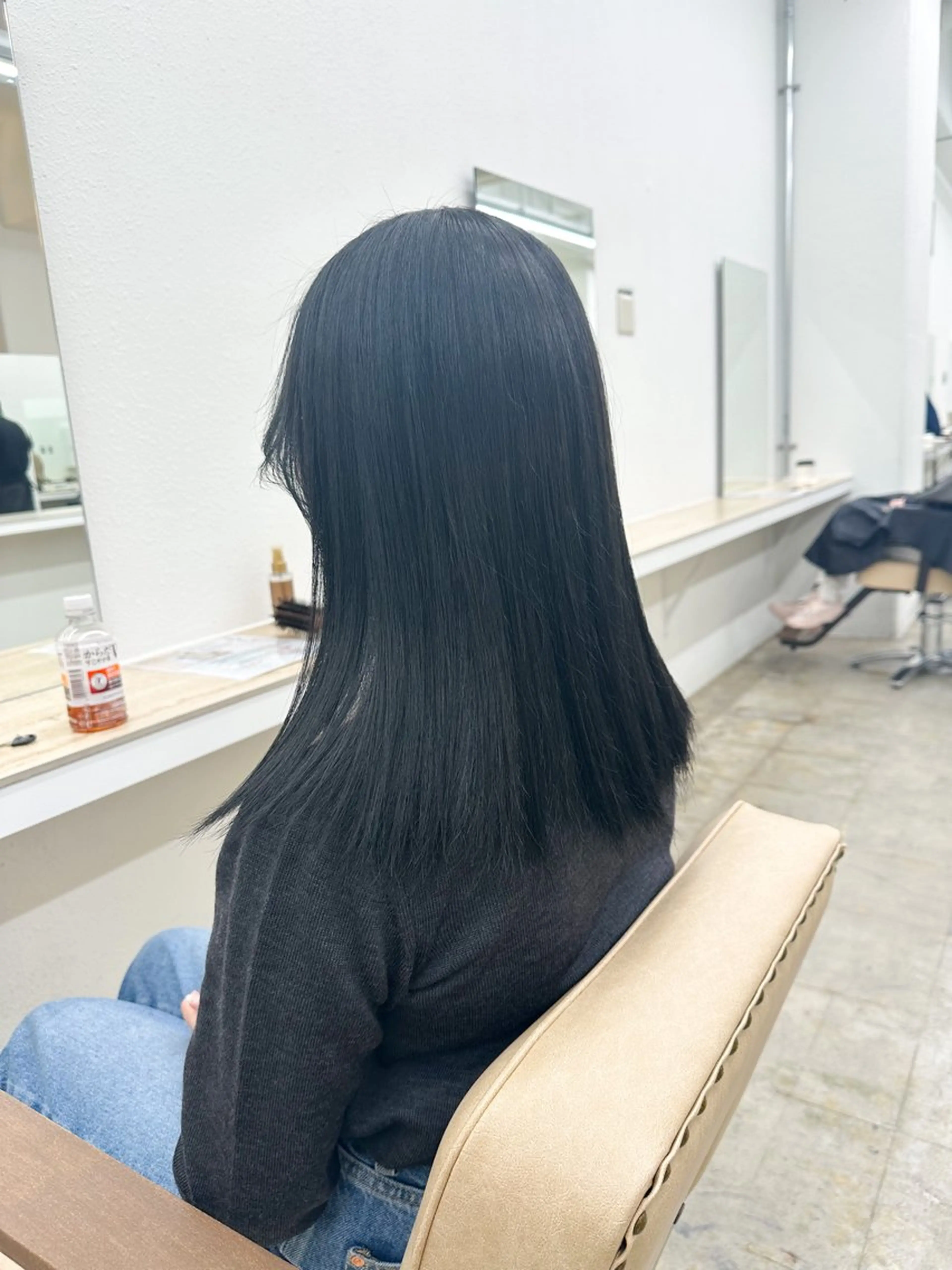 ミディアム カラー アッシュ ブルーカラー 🌼透明感艶カラー オリーブ🌼河村咲のヘアスタイル