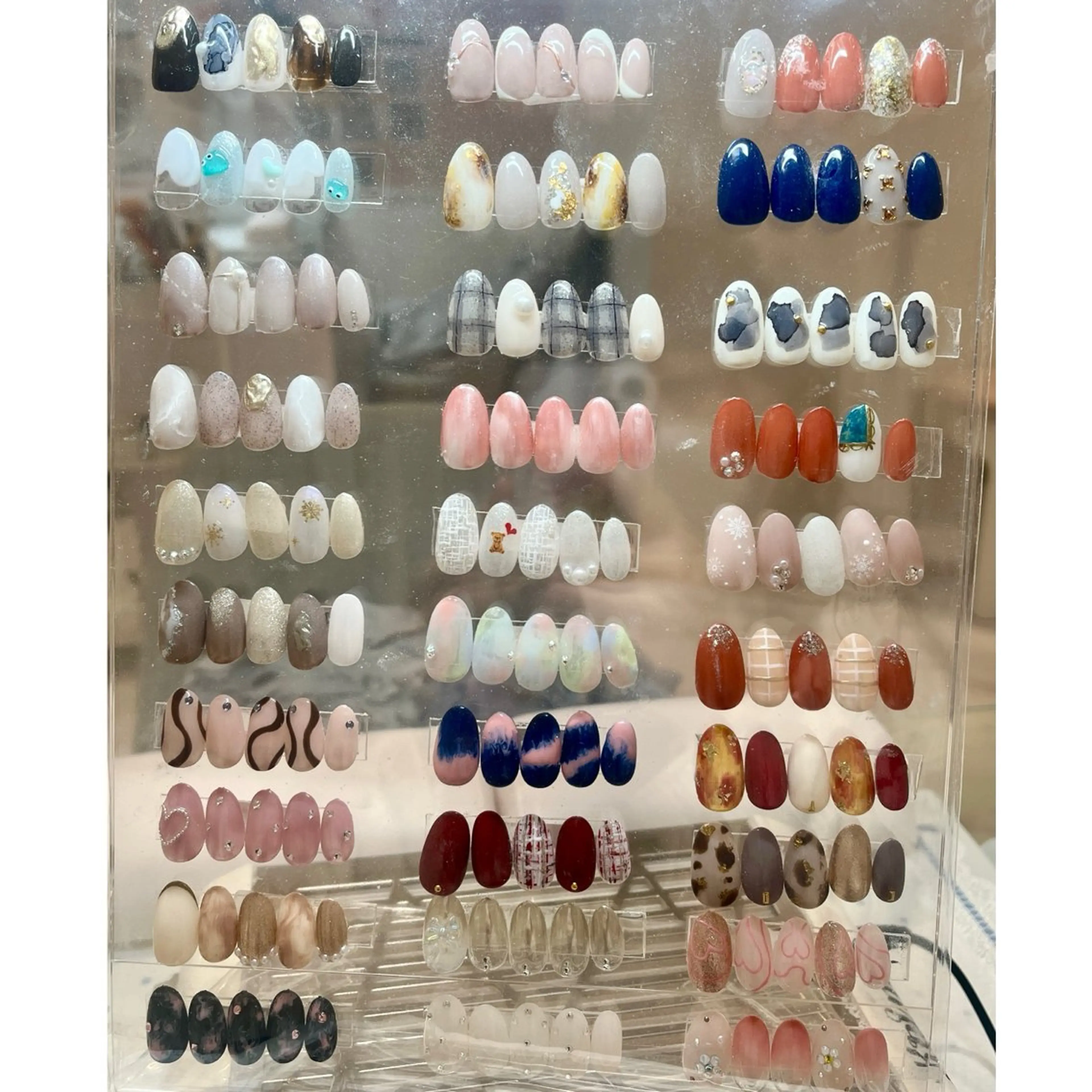 ネイル アートネイル nail salon HERA所属・HERA 小橋川のネイルデザイン