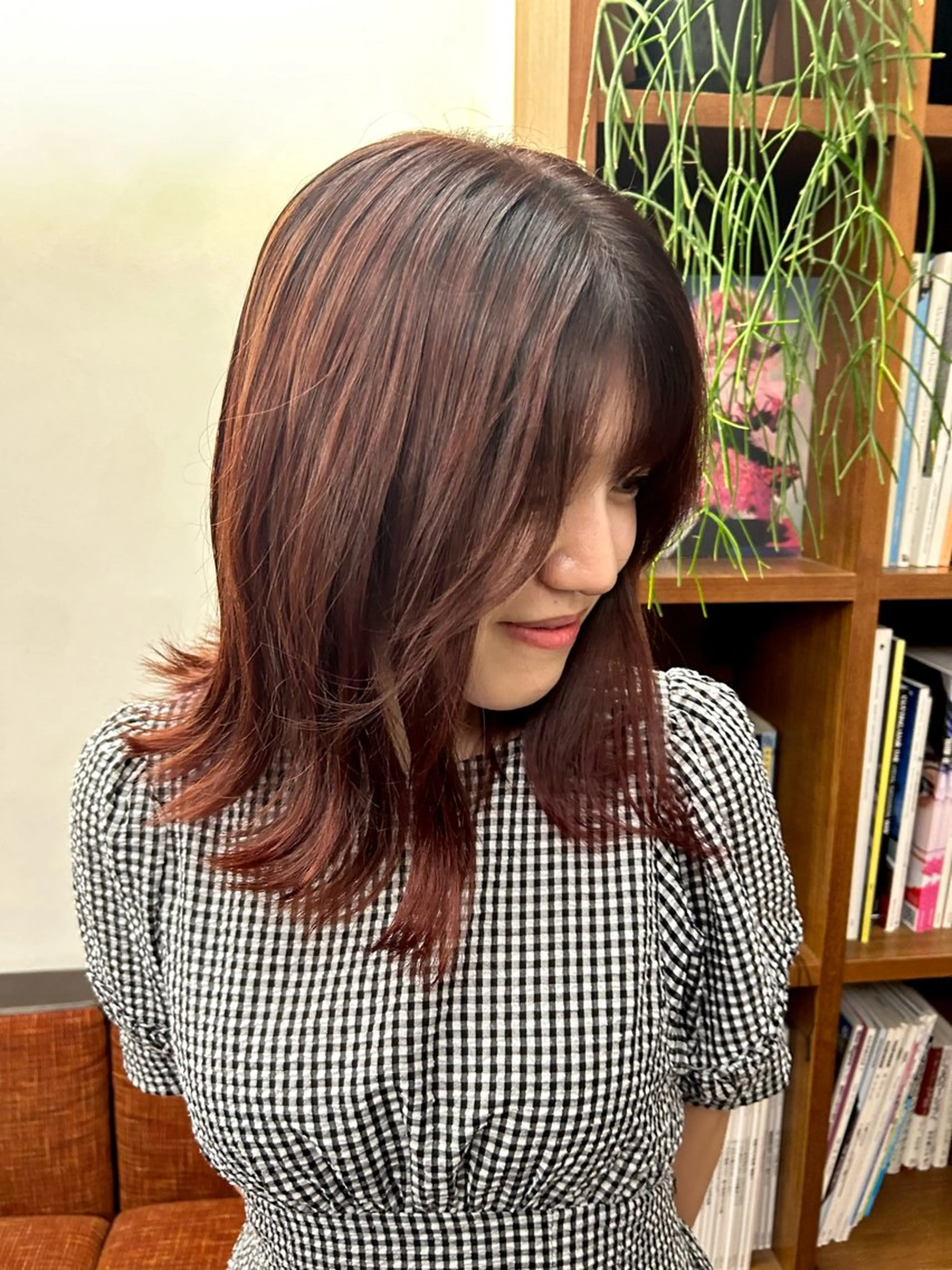 ミディアム カラー ヘアカラー トリートメント bAteAu所属・💎透明感カラー💎 本田 天音のヘアスタイル