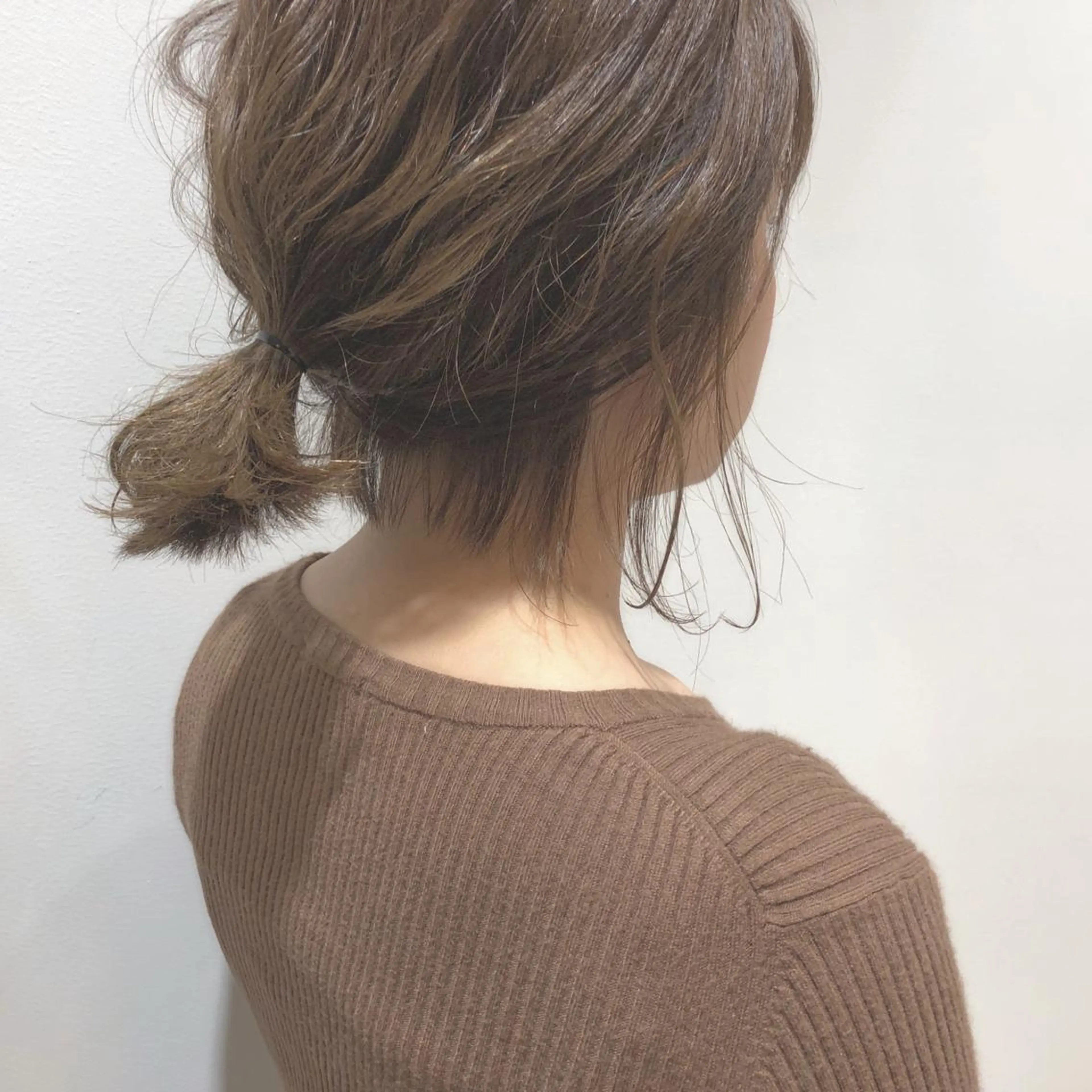ショート カラー カット ヘアカラー トリートメント 江原 彩華のヘアスタイル