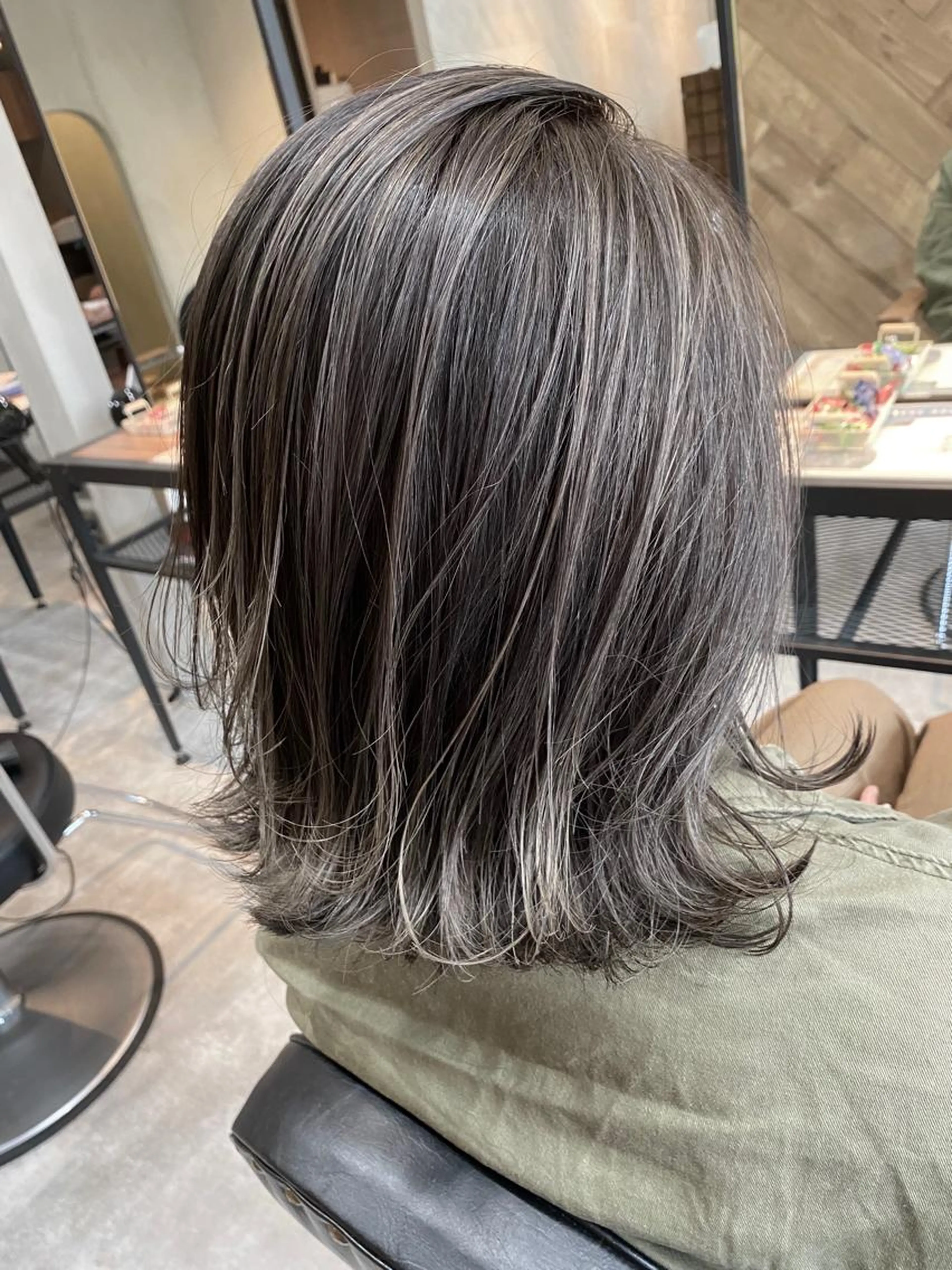【平日限定】カットカラー×ハイライト◎の写真