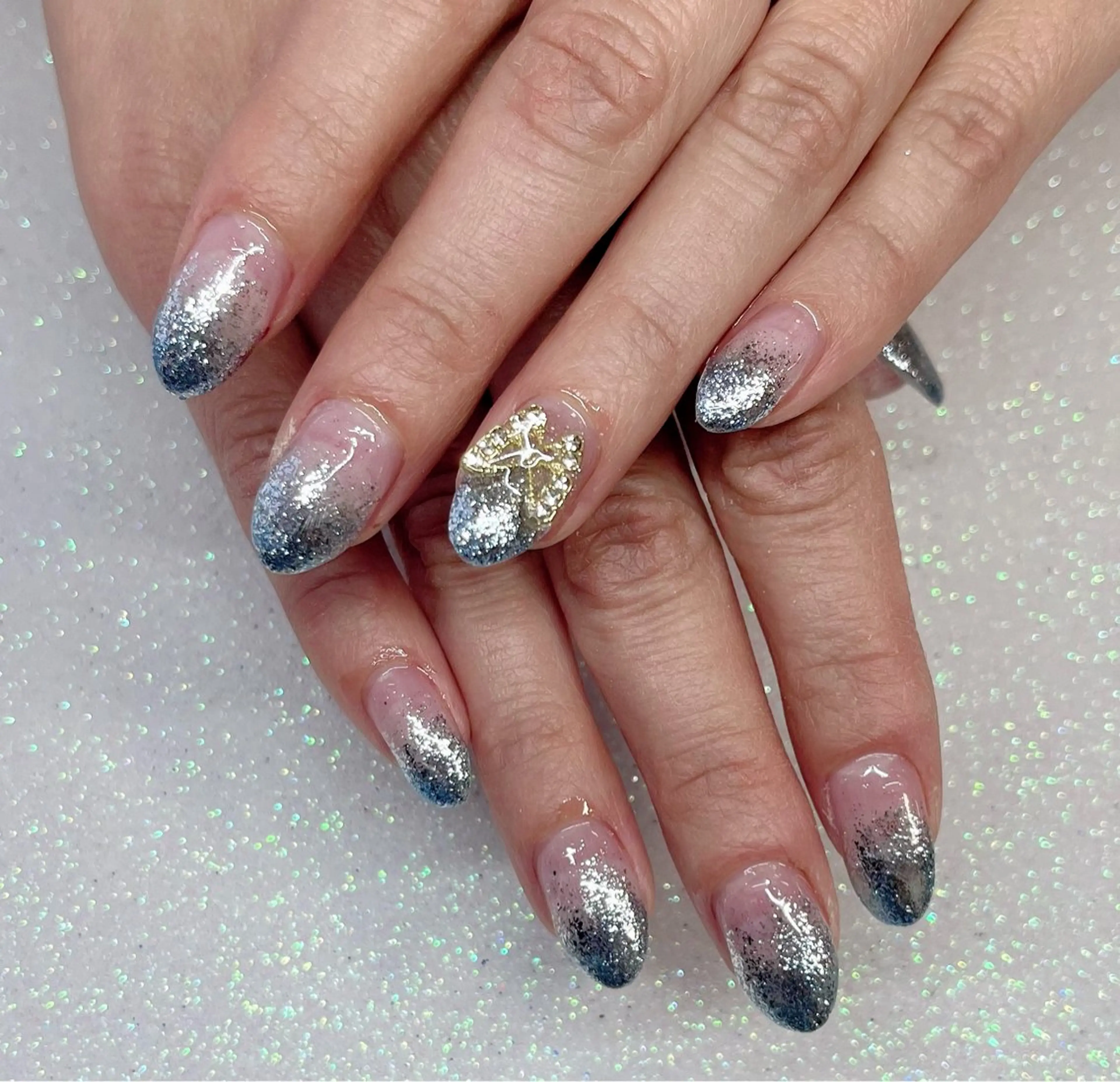 ネイル VIERU YURIのネイルデザイン