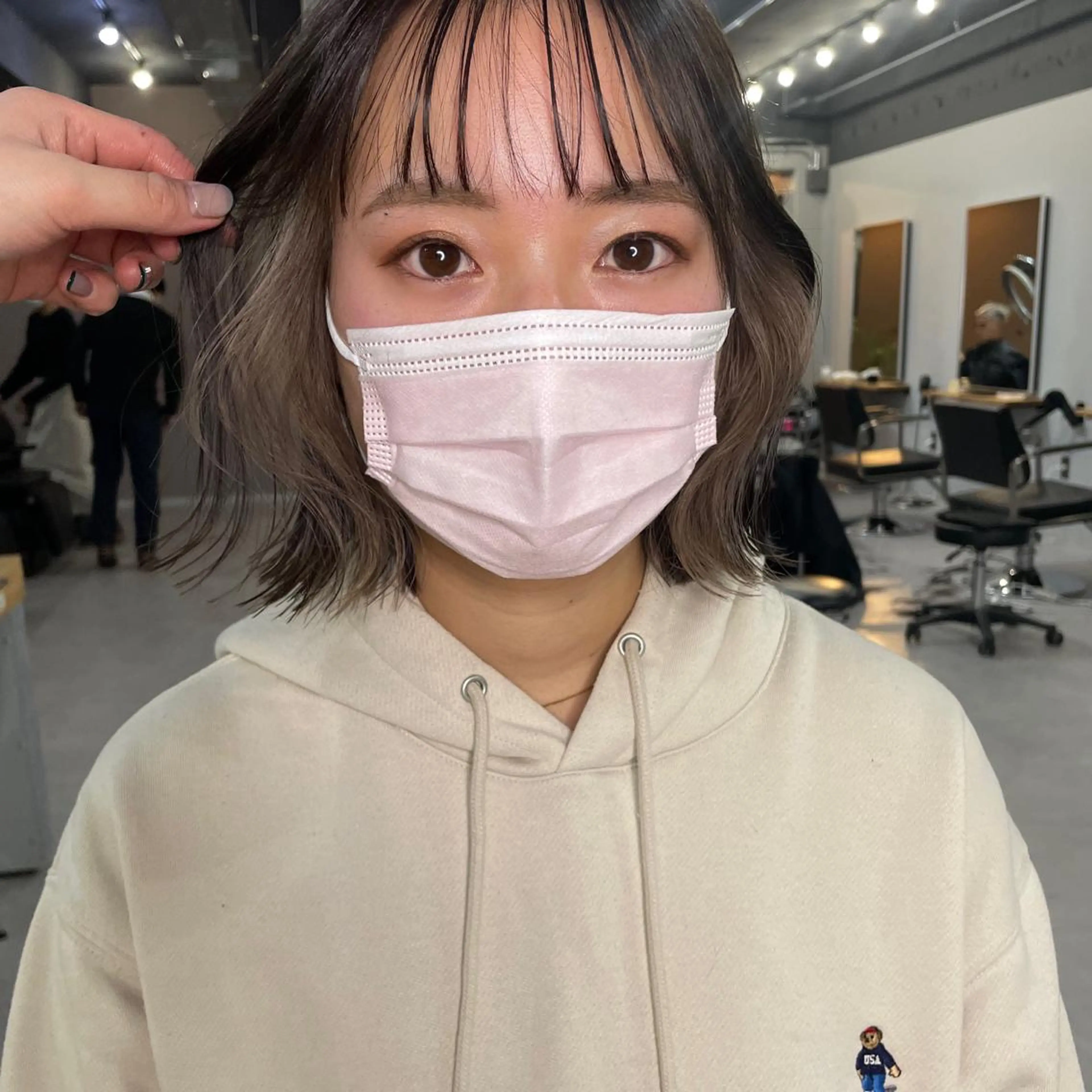 ショート カット ヘアカラー 倉辻 香奈子のヘアスタイル
