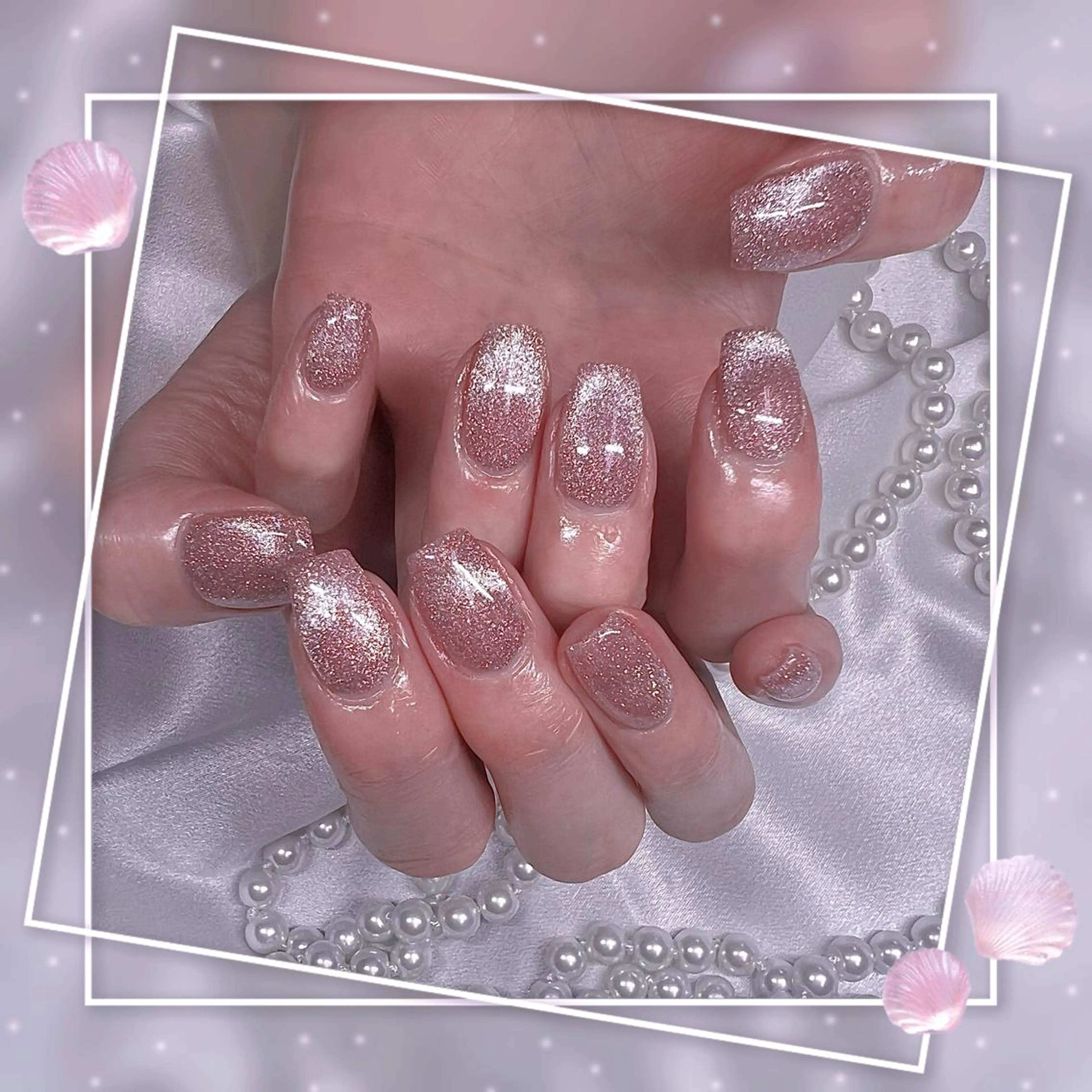 ネイル フラッシュネイル フレンチネイル キラキラネイル 韓国ネイル マグネットネイル ハンドネイル ハンドケア Chill Nailsalonのネイルデザイン