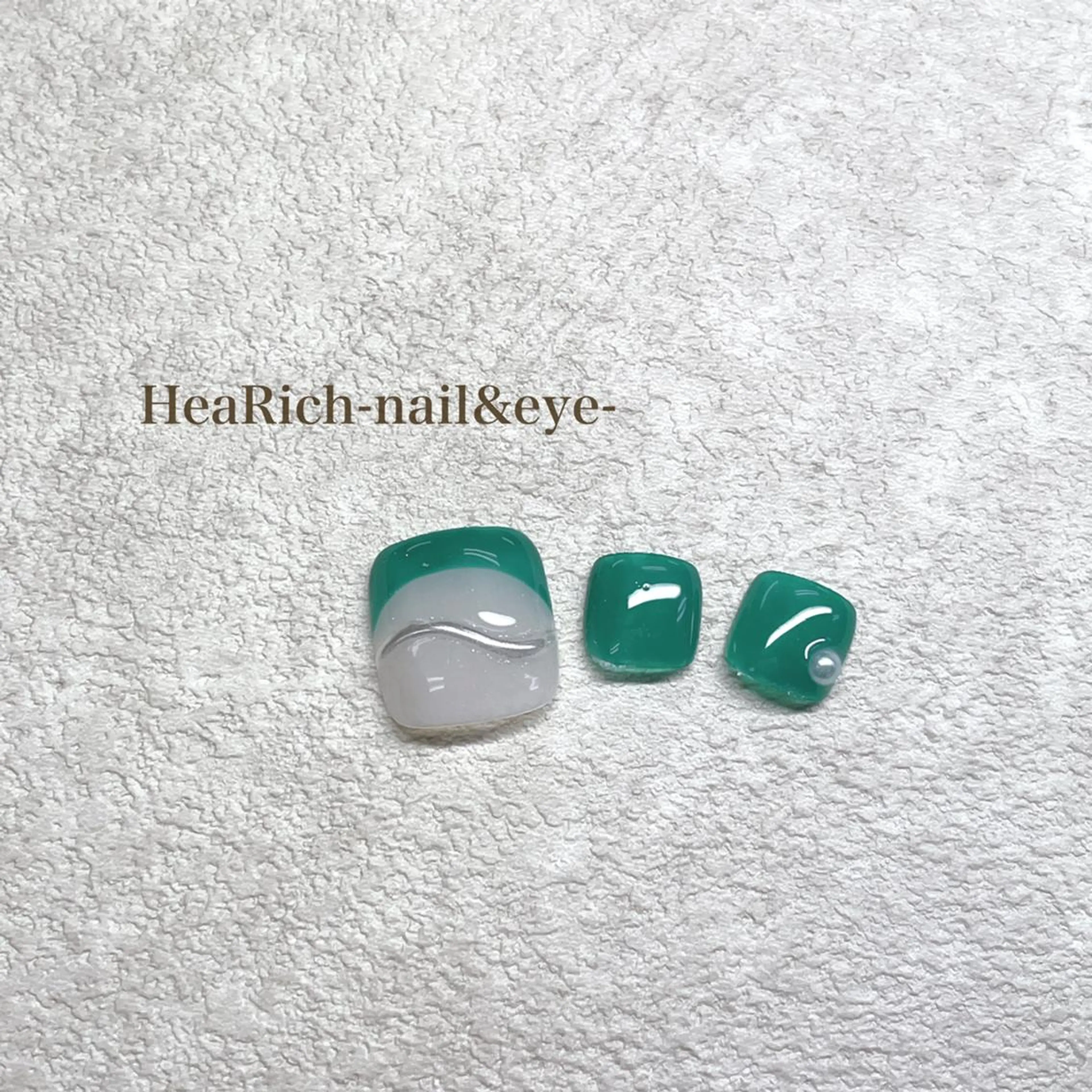 ネイル フットネイル フットネイル ハーリッチnail HeaRichのネイルデザイン