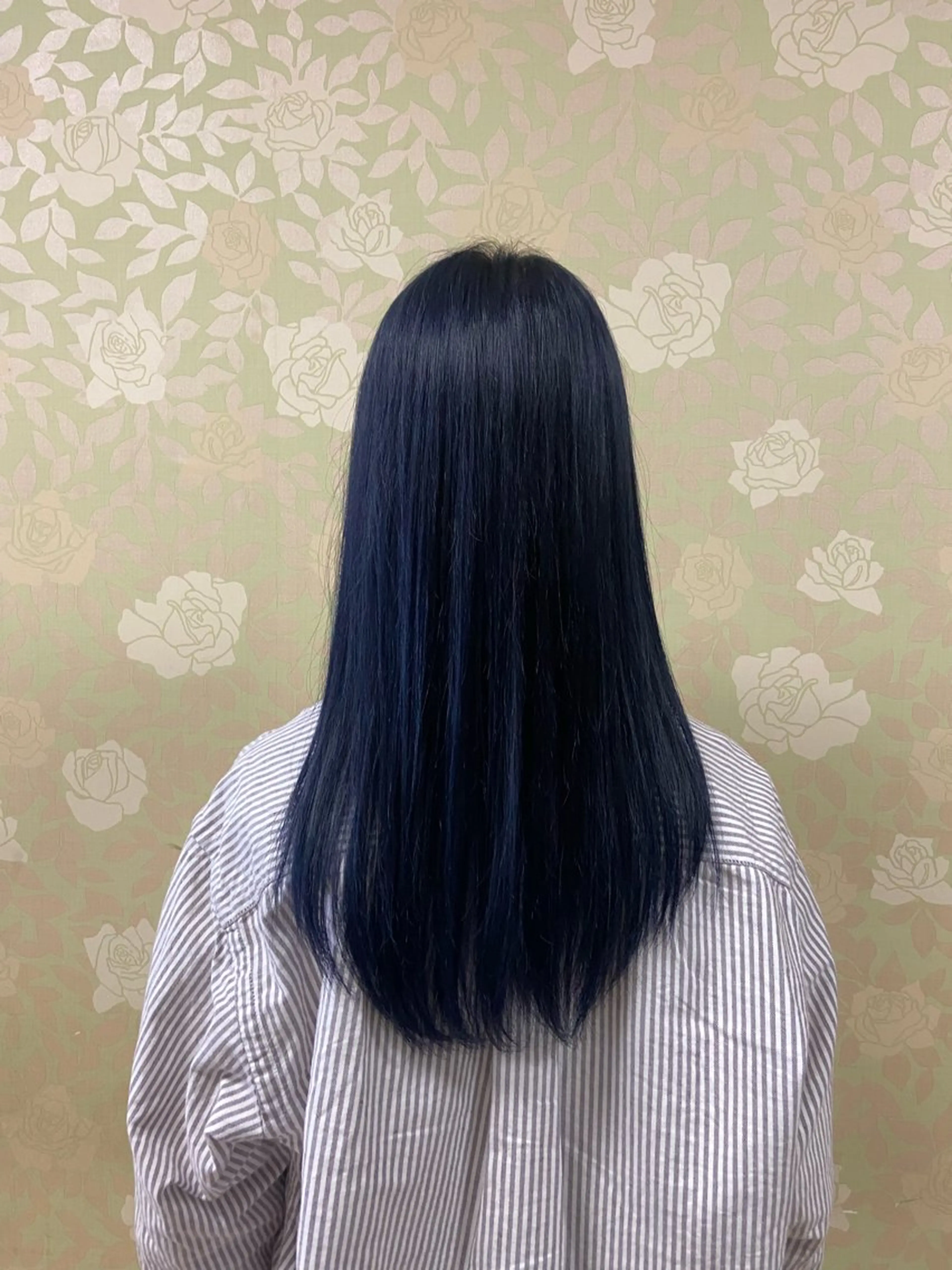 ロング カラー ヘアカラー 千上 結希奈のヘアスタイル
