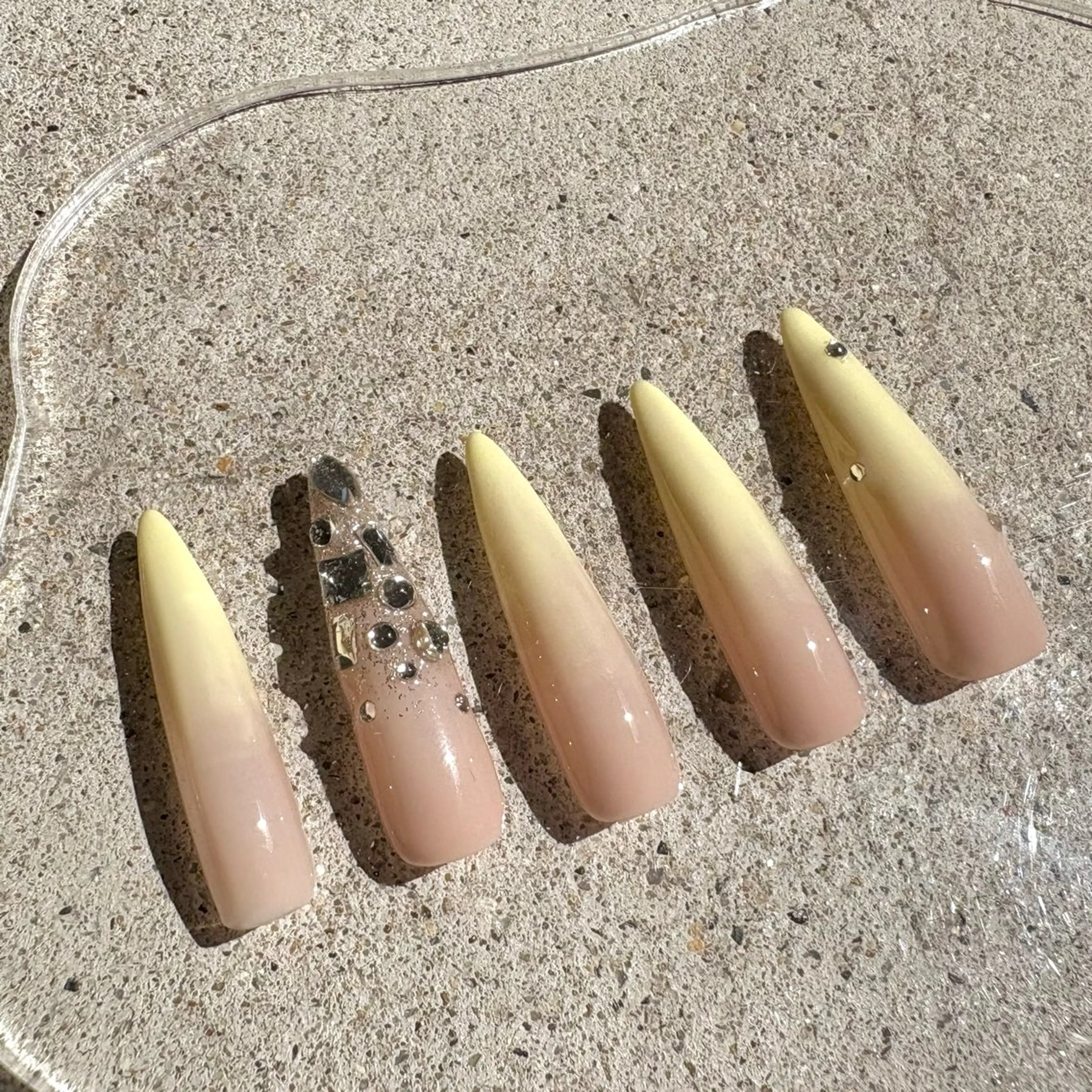 ネイル 長さ出し ロングネイル ハンドネイル joieange kirariのネイルデザイン