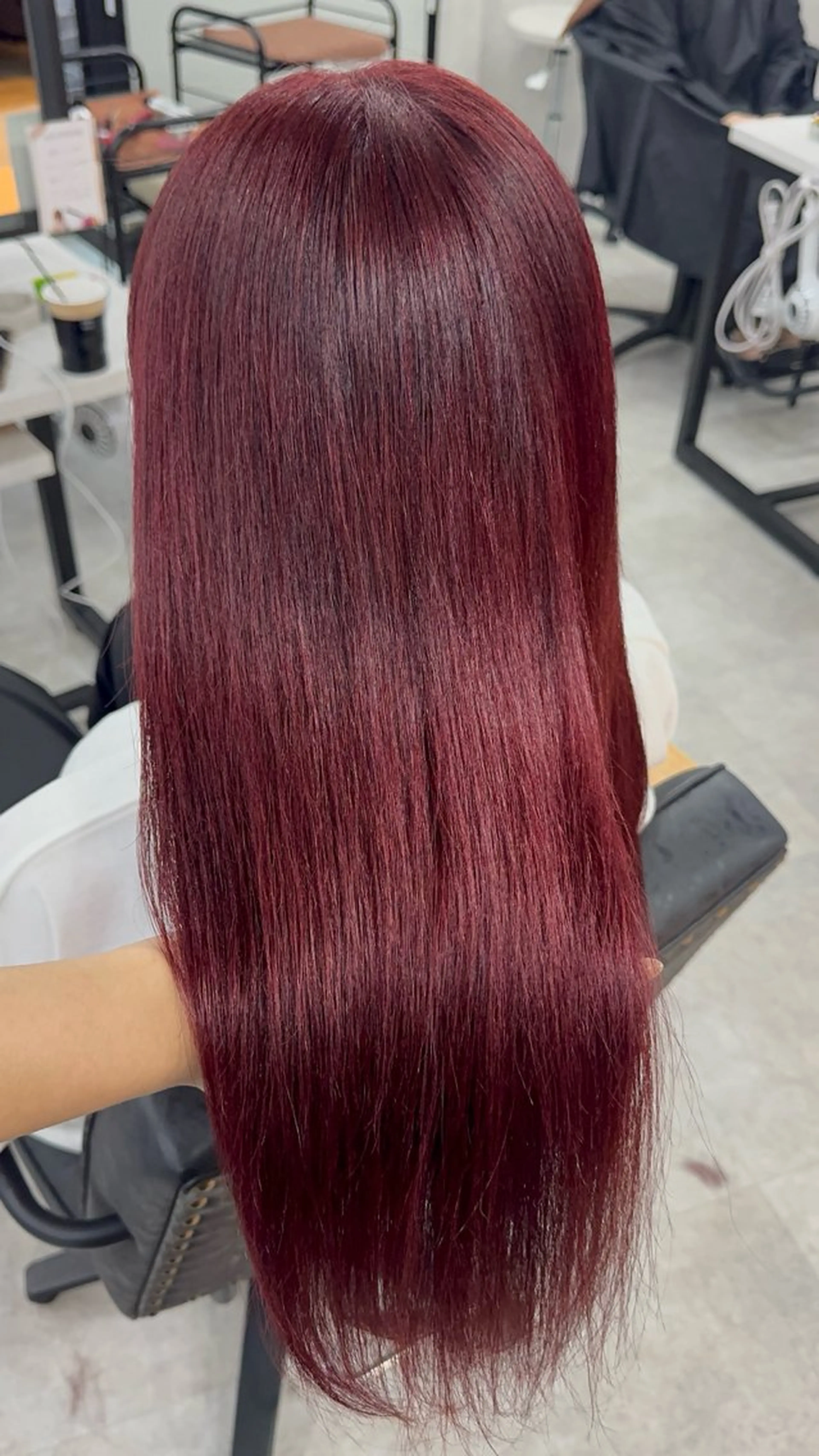 ロング アッシュ アッシュブラウン ピンクブラウン ピンクラベンダー くびれヘア カット ヘアカラー トリートメント 赤み無し柔らかカラー 【梅田】madokaのヘアスタイル