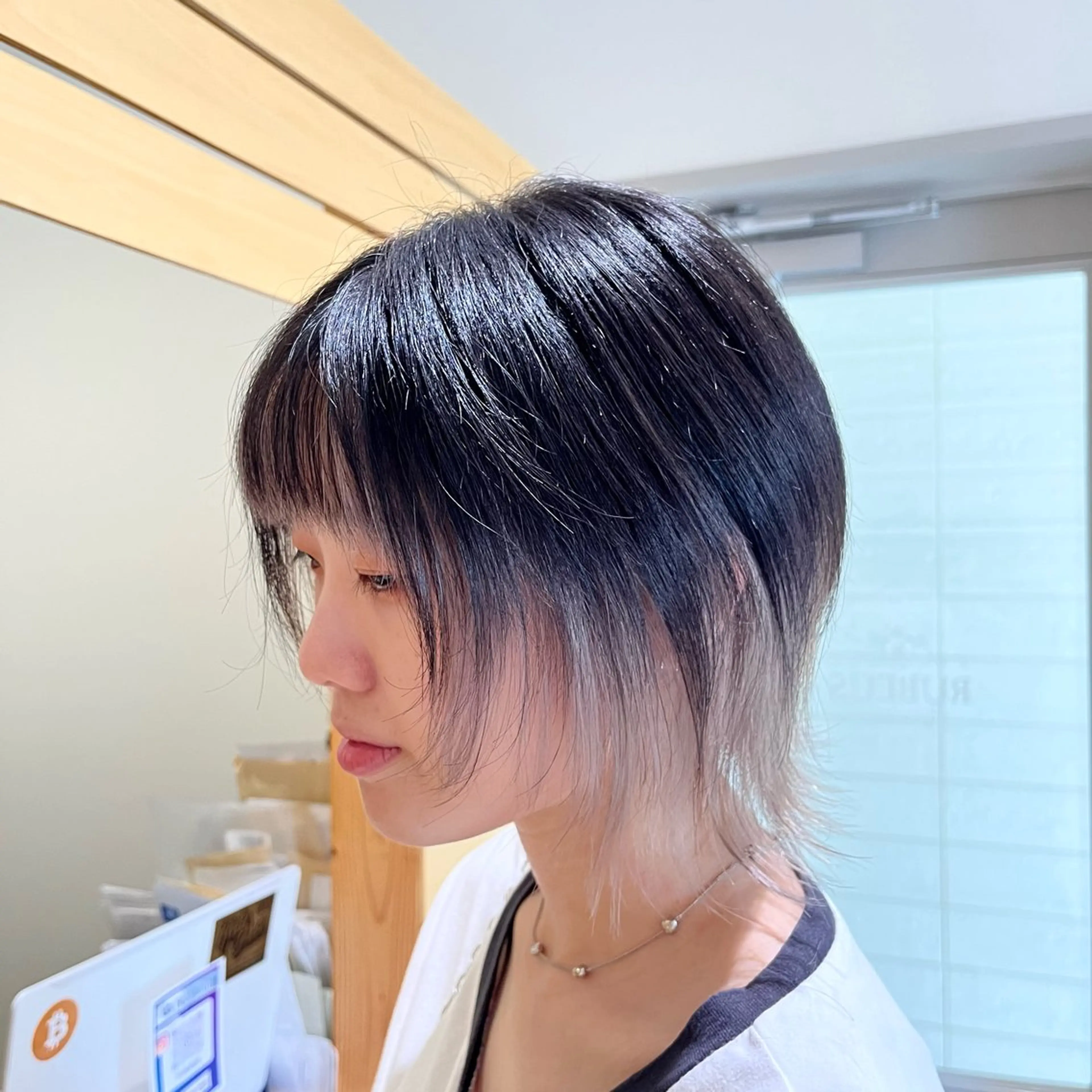 ショート カラー ブリーチ ヘアカラー トリートメント RUBEUS【ルベウス】所属・✨艶々カラー🎨 杉本賢人のヘアスタイル