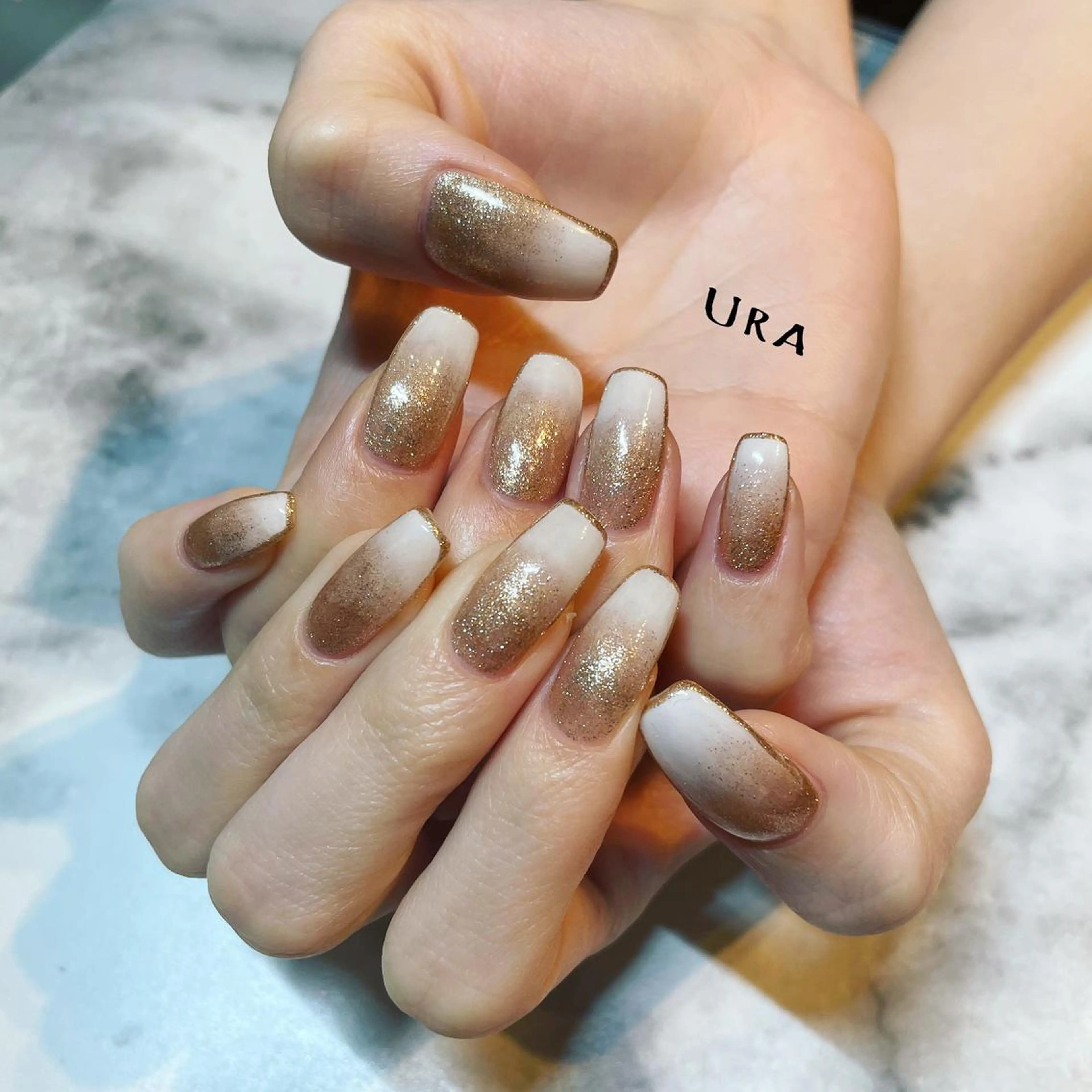 ネイル UrakoNail 《nail》のネイルデザイン
