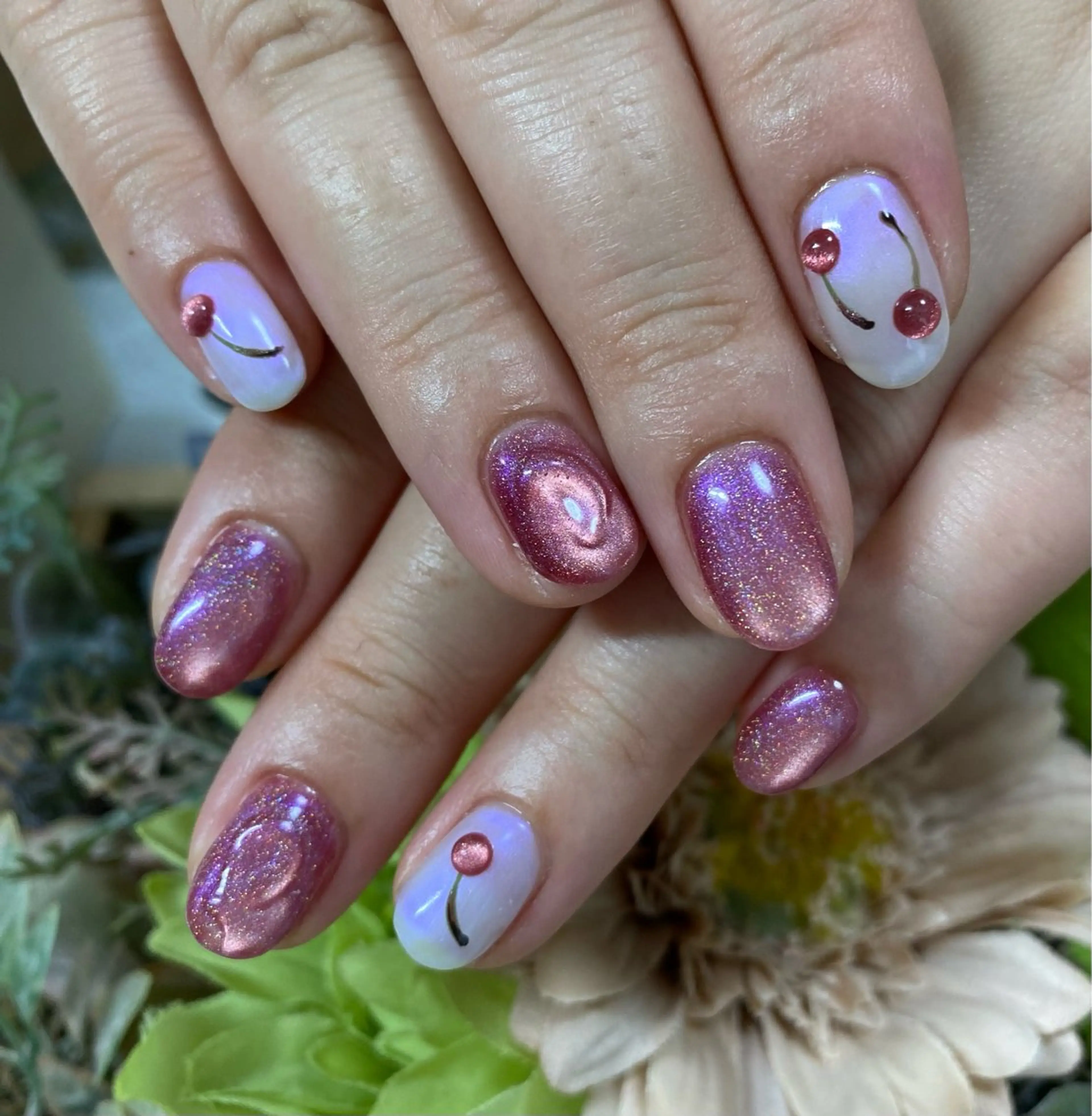 ネイル ジェルネイル キラキラネイル マグネットネイル ぷっくりネイル ハンドネイル Glanz  Nail aのネイルデザイン
