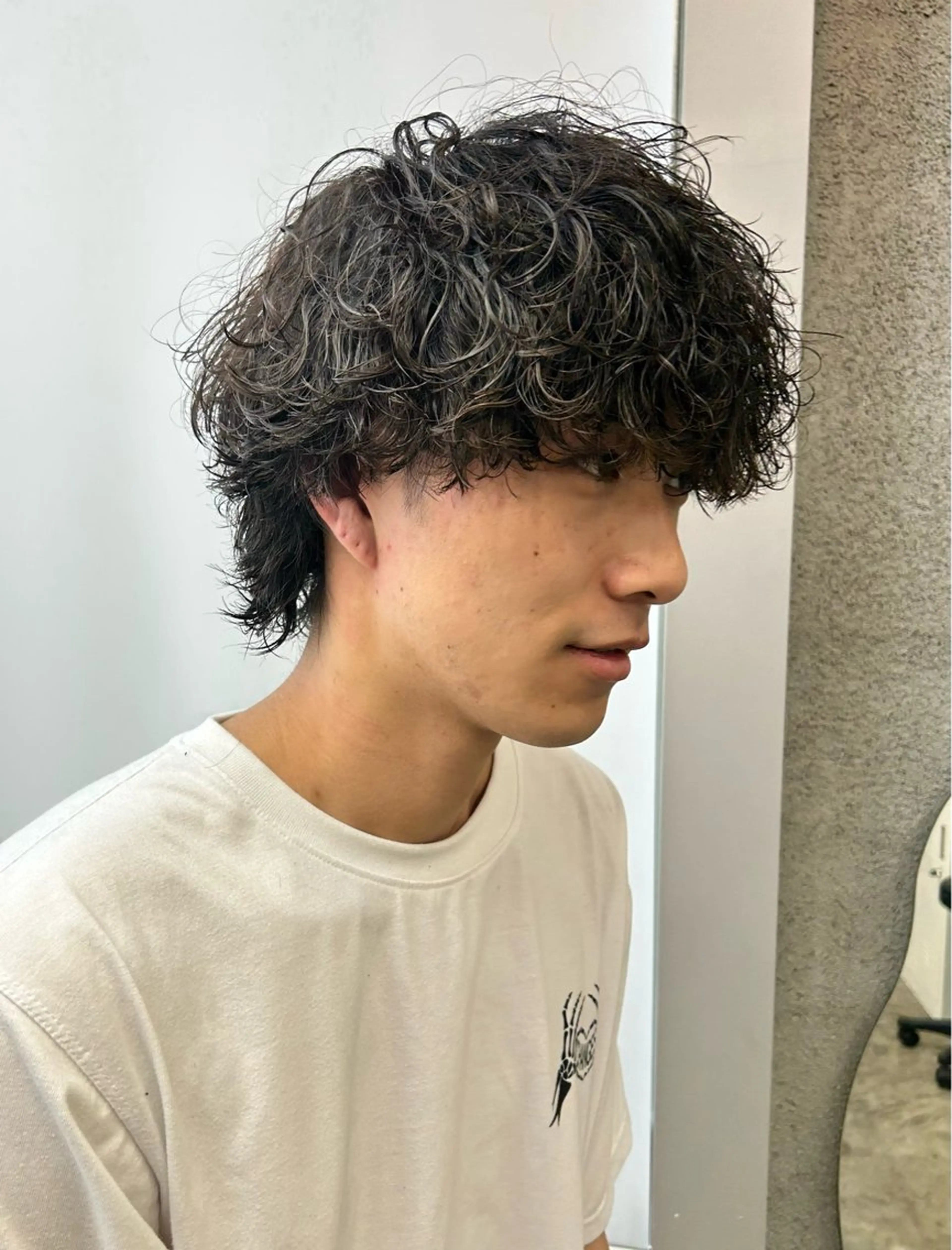 ショート パーマ メンズ メンズパーマ 波巻きパーマ icon.hakata所属・kazuki iconのヘアスタイル