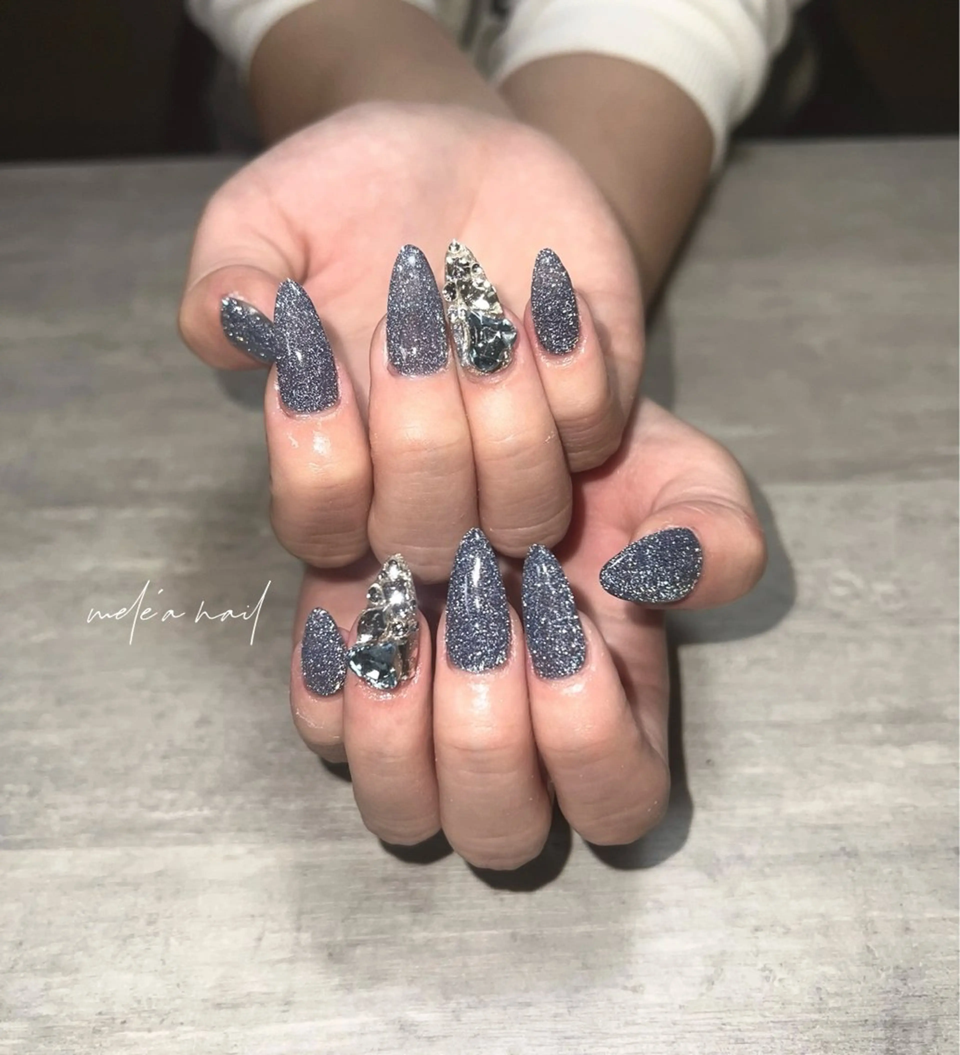 ネイル フラッシュネイル ストーンネイル ハンドネイル miho meléanailのネイルデザイン