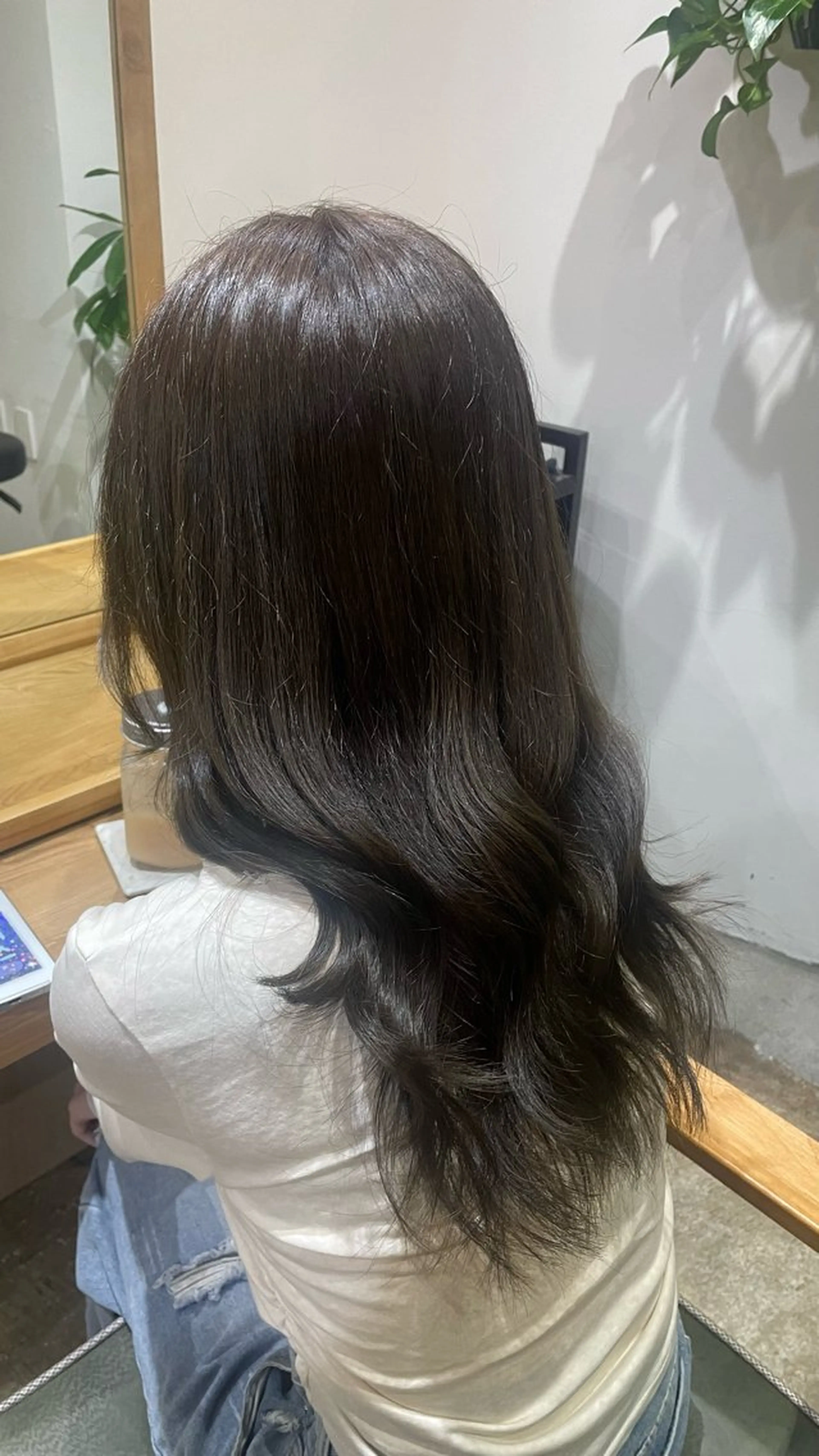 ロング ヘアカラー 🖤Keina🖤 大人上品カラー.*˚のヘアスタイル