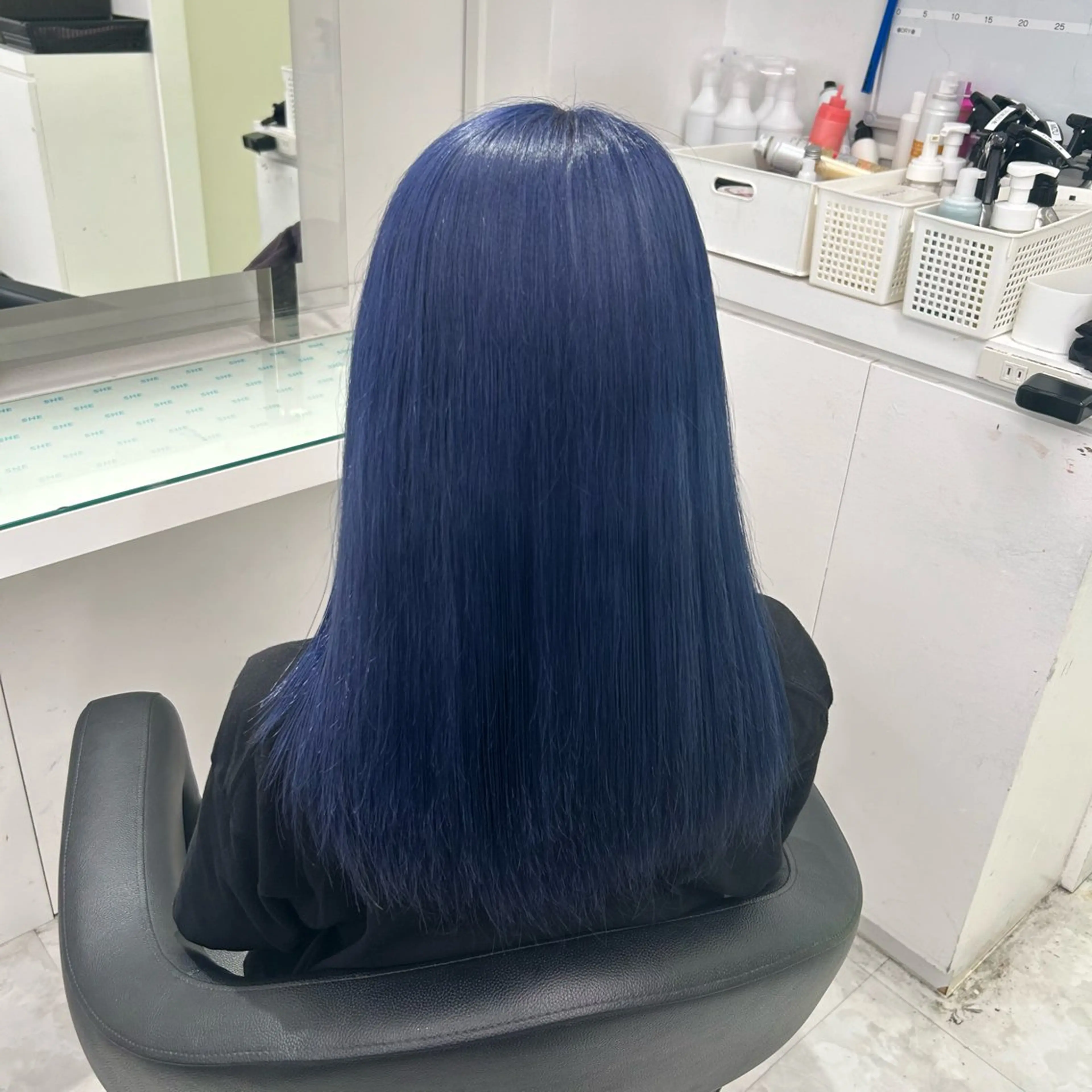 セミロング ヘアカラー トリートメント 🤍大人っぽ韓国暗髪 🤍Asuka🤍のヘアスタイル