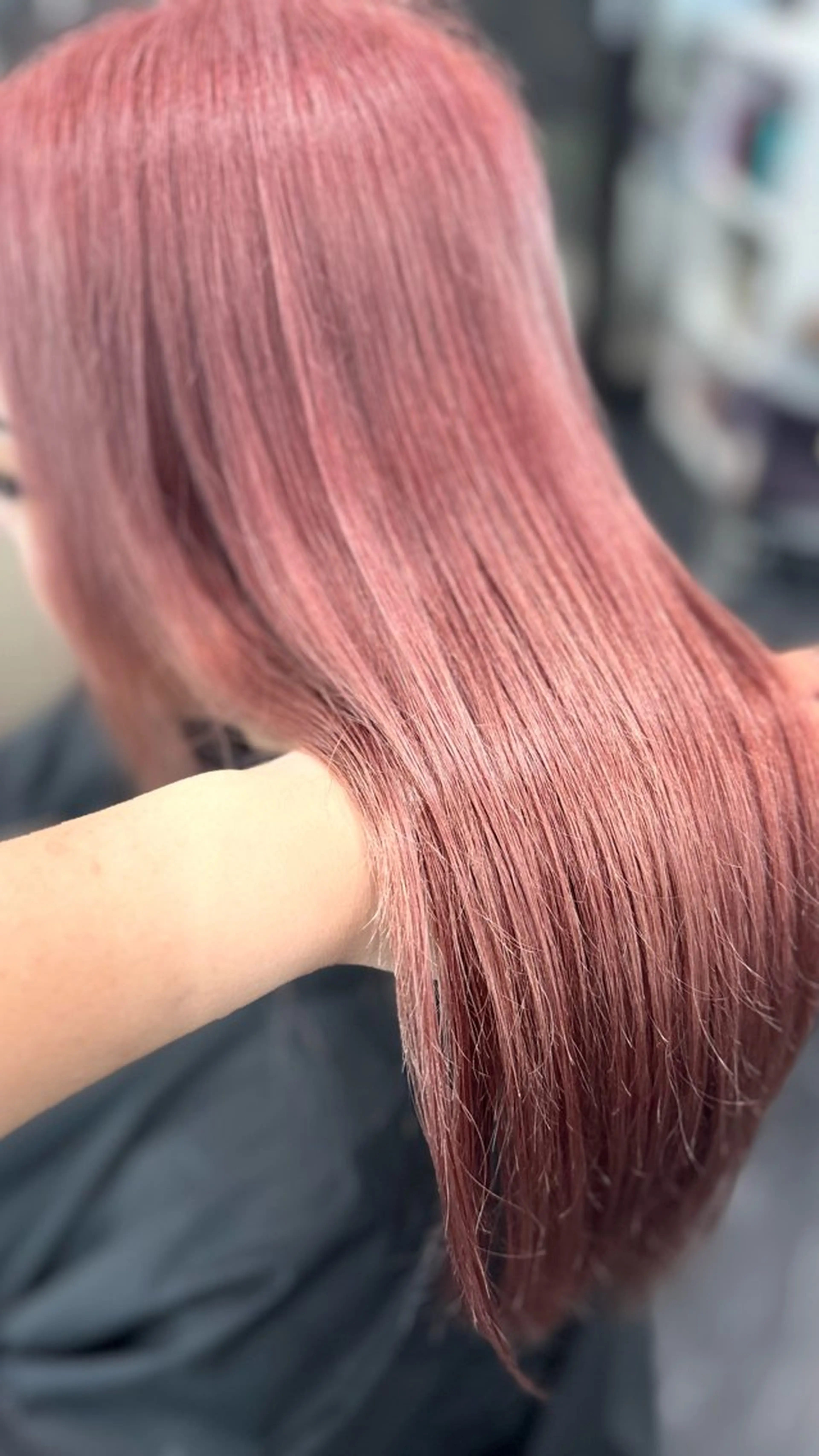 ロング ヘアカラー トリートメント 末永 もものヘアスタイル