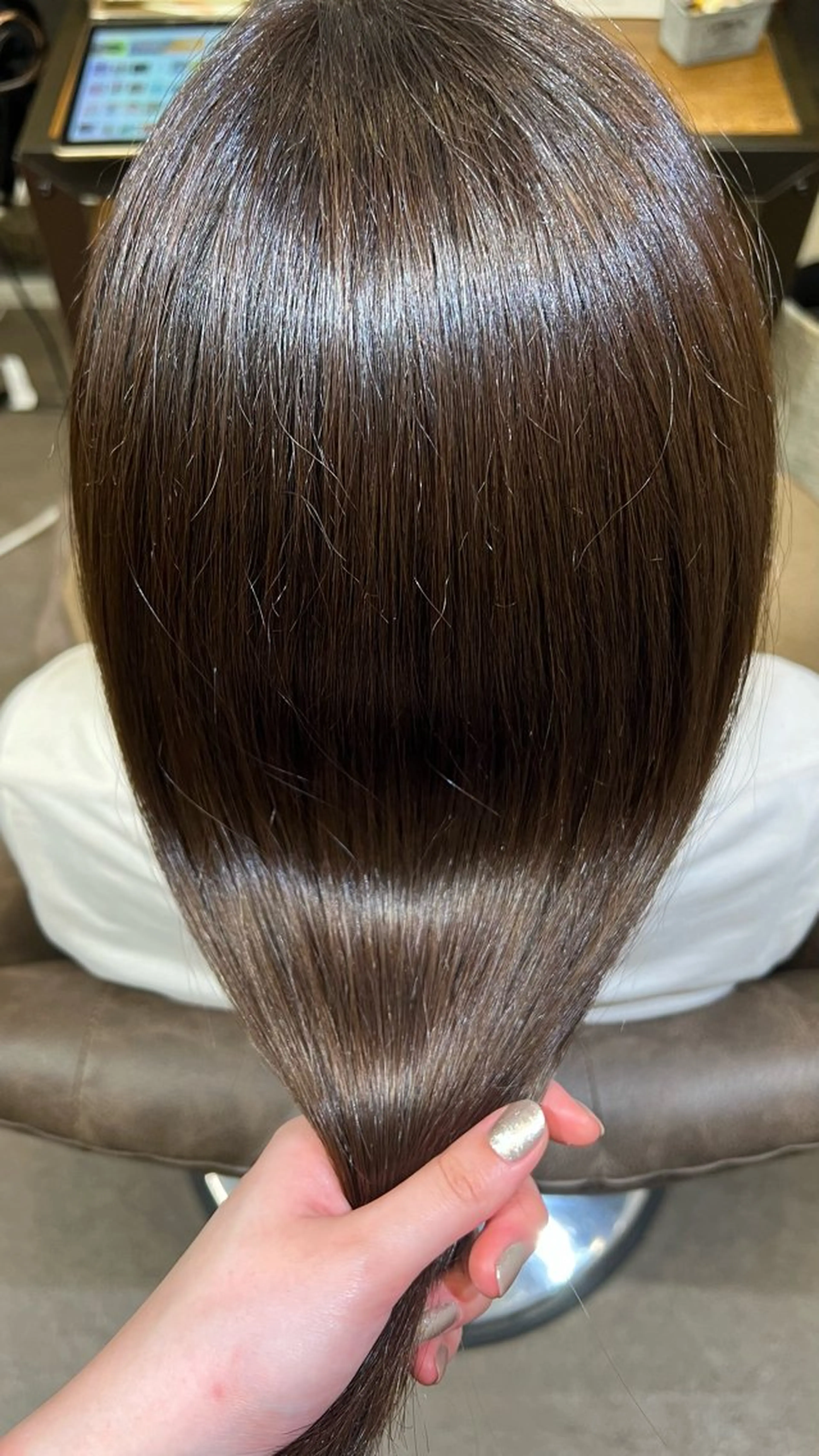ミディアム カラー ベージュカラー オリーブベージュ りこ (Rico)のヘアスタイル
